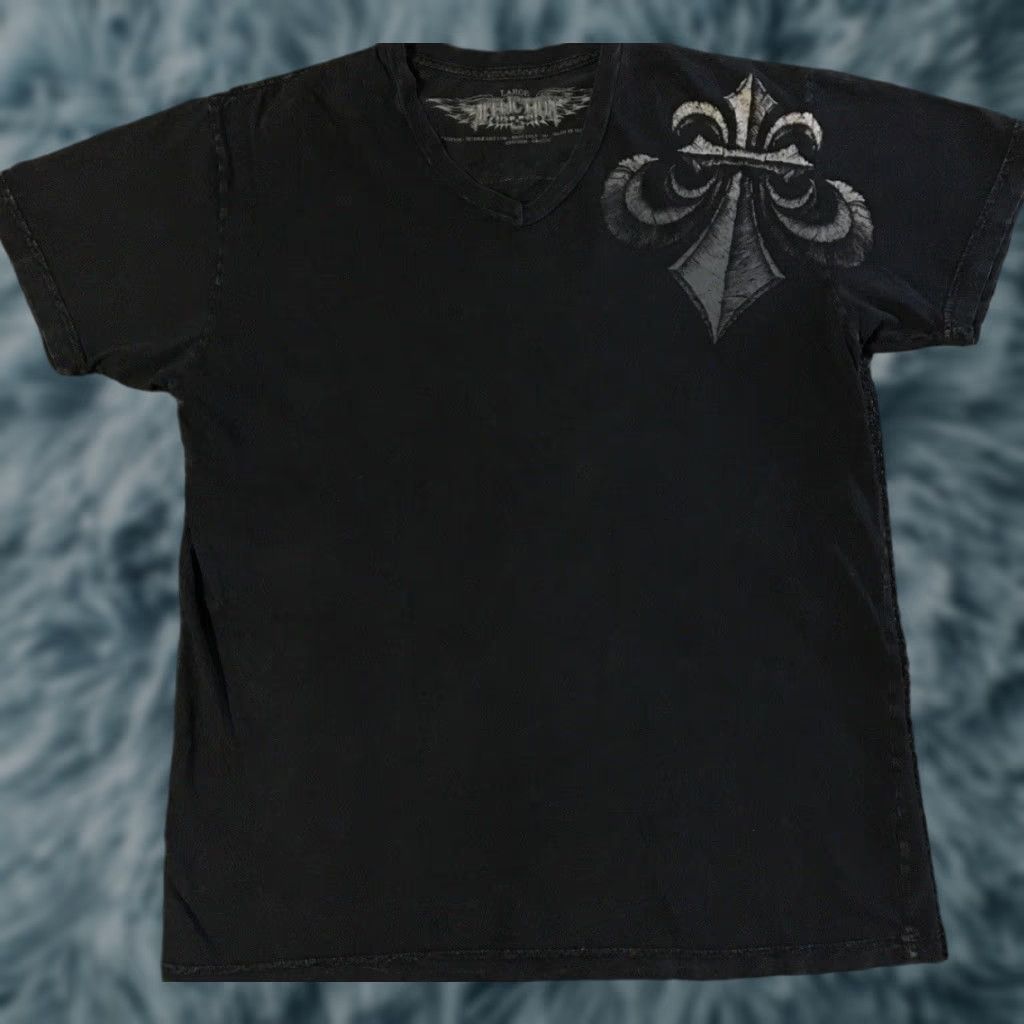 Tapout Vtg Tapout Shirt L Black Skull All Over Print Biker Emo Goth Grunge 80s 90s Harley Punk Rock USA Skate Y2K Cross Studded Men’s T-Shirt Size US L / EU 52-54 / 3 - 1 Thumbnail
