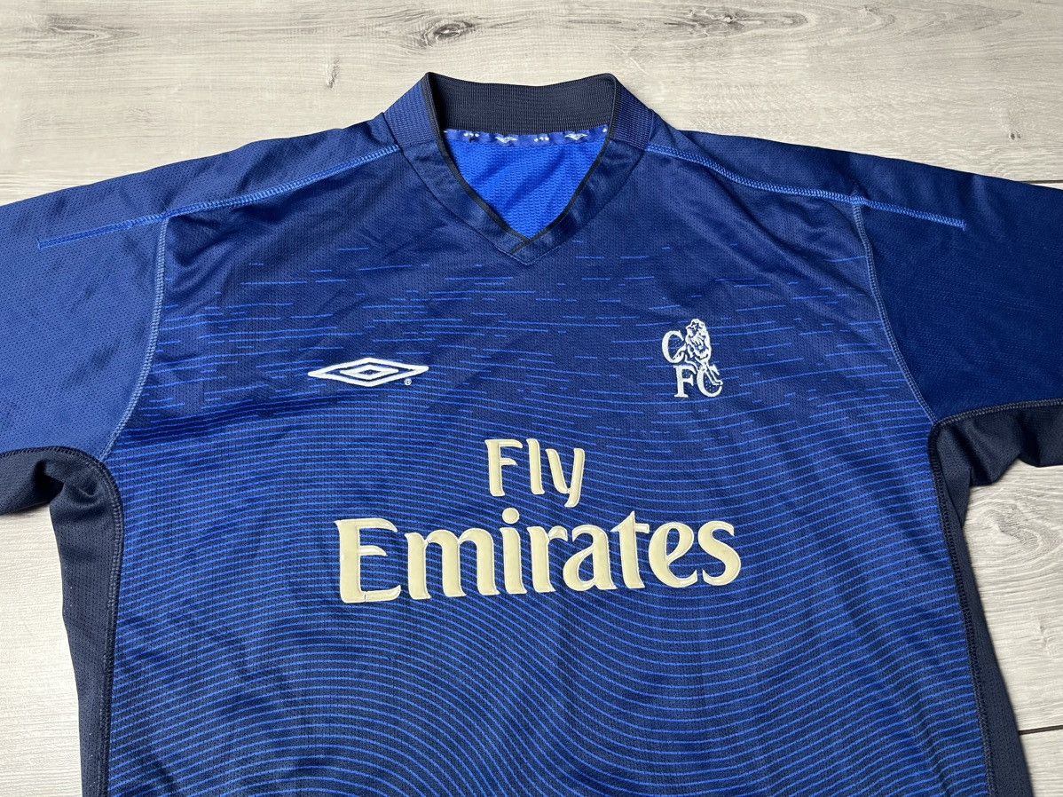 Chelsea Soccer CHELSEA 2000s TRAINING FOOTBALL SHIRT SOCCER JERSEY UMBRO Size US XL / EU 56 / 4 - 3 Thumbnail