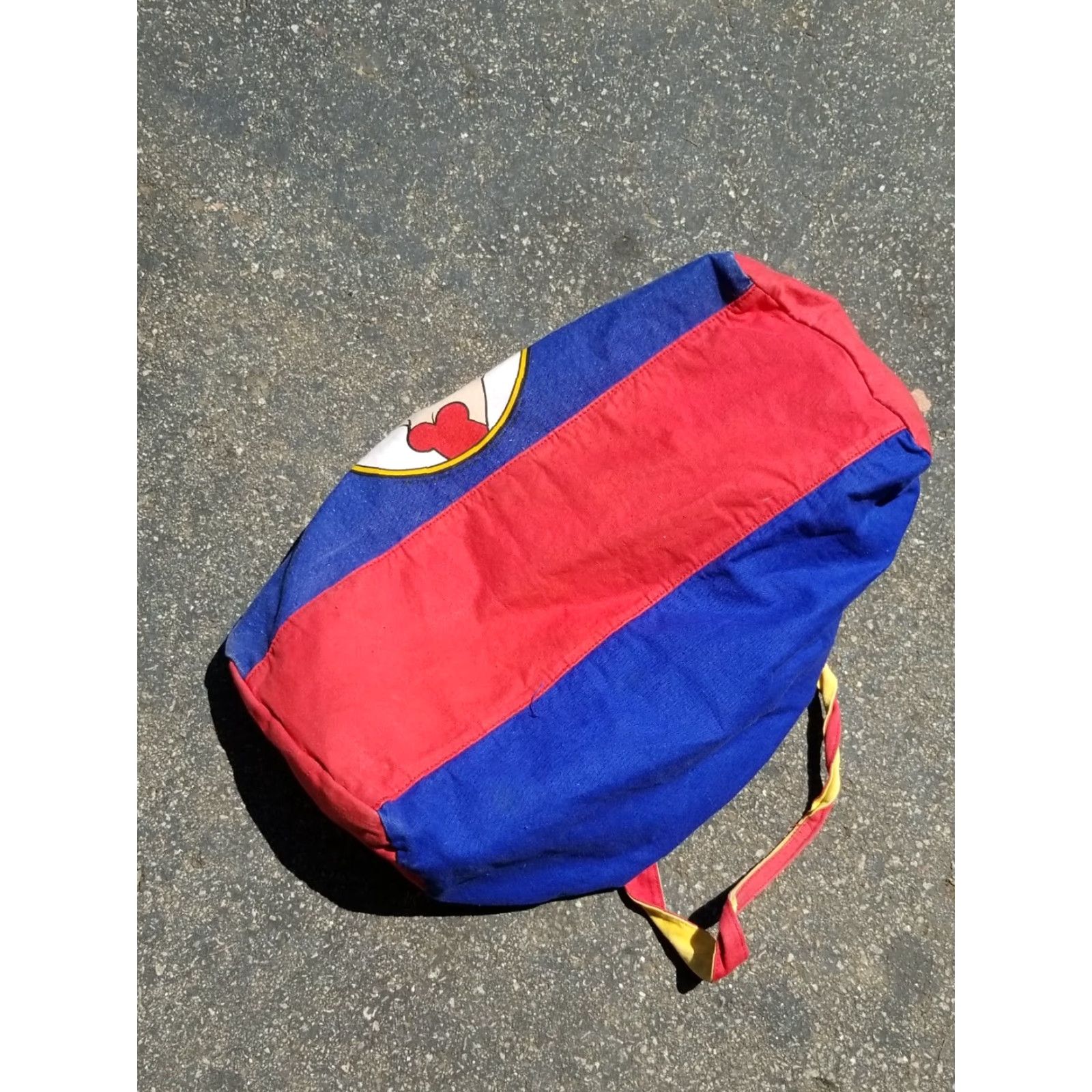 Vintage VINTAGE Betty Boop Black Canvas DUFFLE Bag 1994 Women Large Canvas Zippered closure 90s Duffle Kings Features Syndicate Size ONE SIZE - 7 Thumbnail