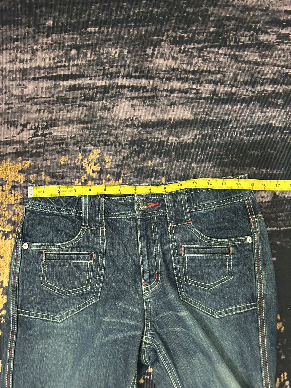 Angel Blue Vintage Angel Blue One Star Pocket Back Wash Flare Jeans Size US 29 - 19 Thumbnail