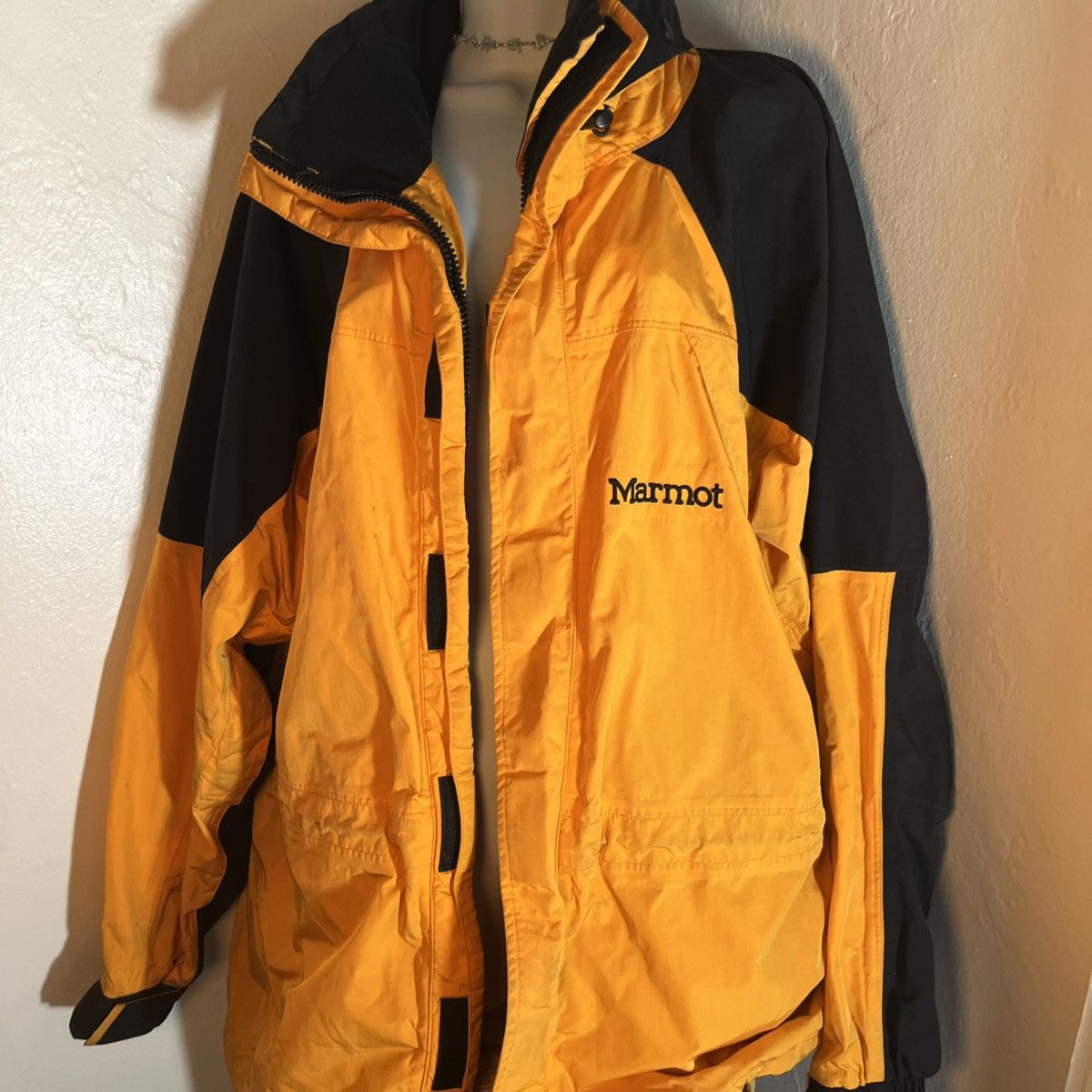 Marmot Marmot hooded rain jacket Size US XL / EU 56 / 4 - 2 Thumbnail