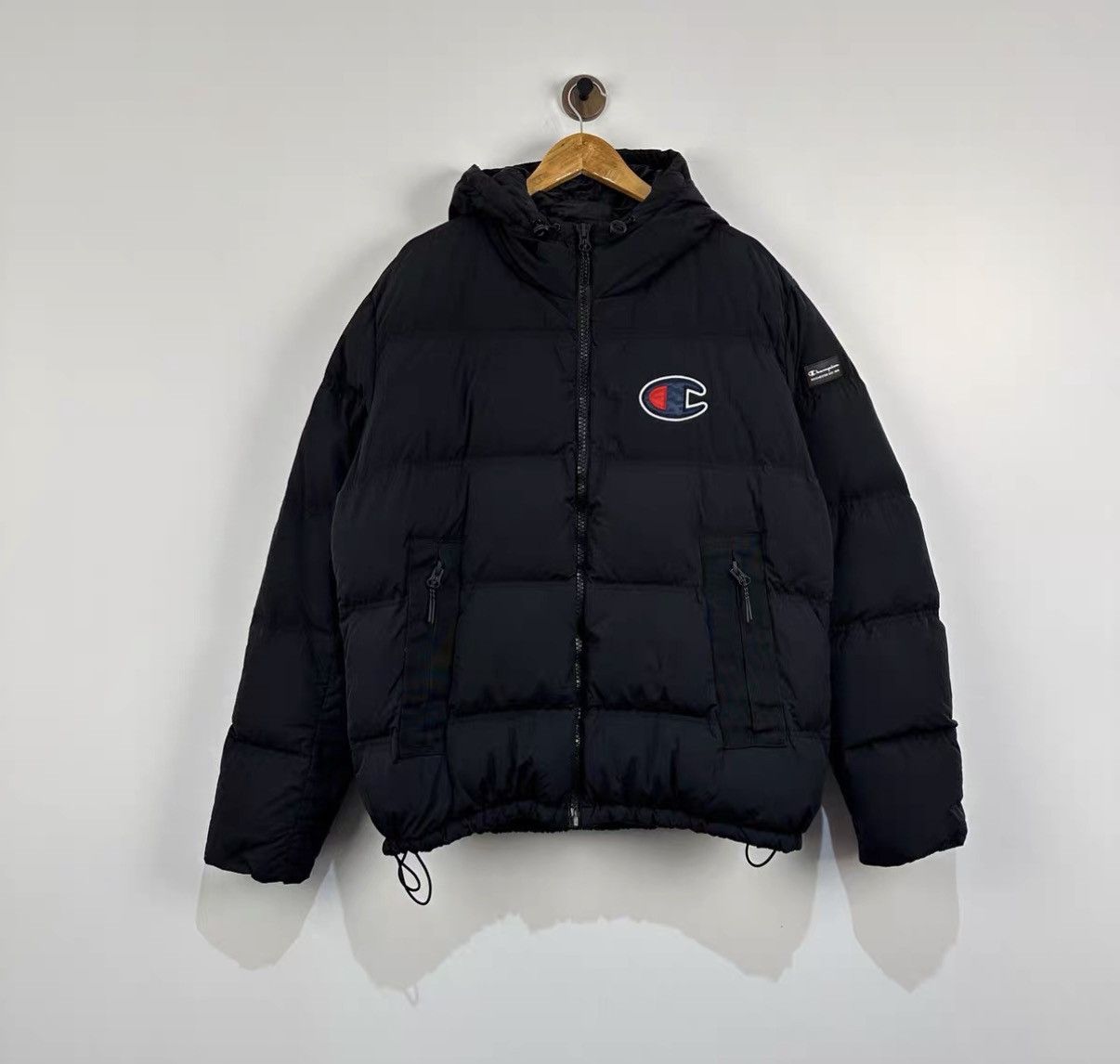Champion Champion Nylon Down Jacket J42 Size US XL / EU 56 / 4 - 1 Thumbnail