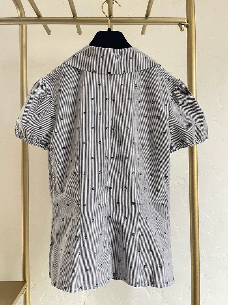 Chanel Chanel 24p gray logo diamond buckle shirt Size XXS / US 00 / IT 34 - 2 Thumbnail