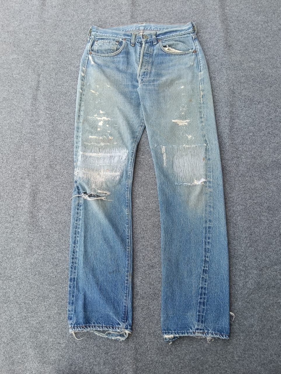 Levi's Early 60s Levi’s 501 Big E selvedge Distressed Button 16. Size US 30 / EU 46 - 1 Thumbnail