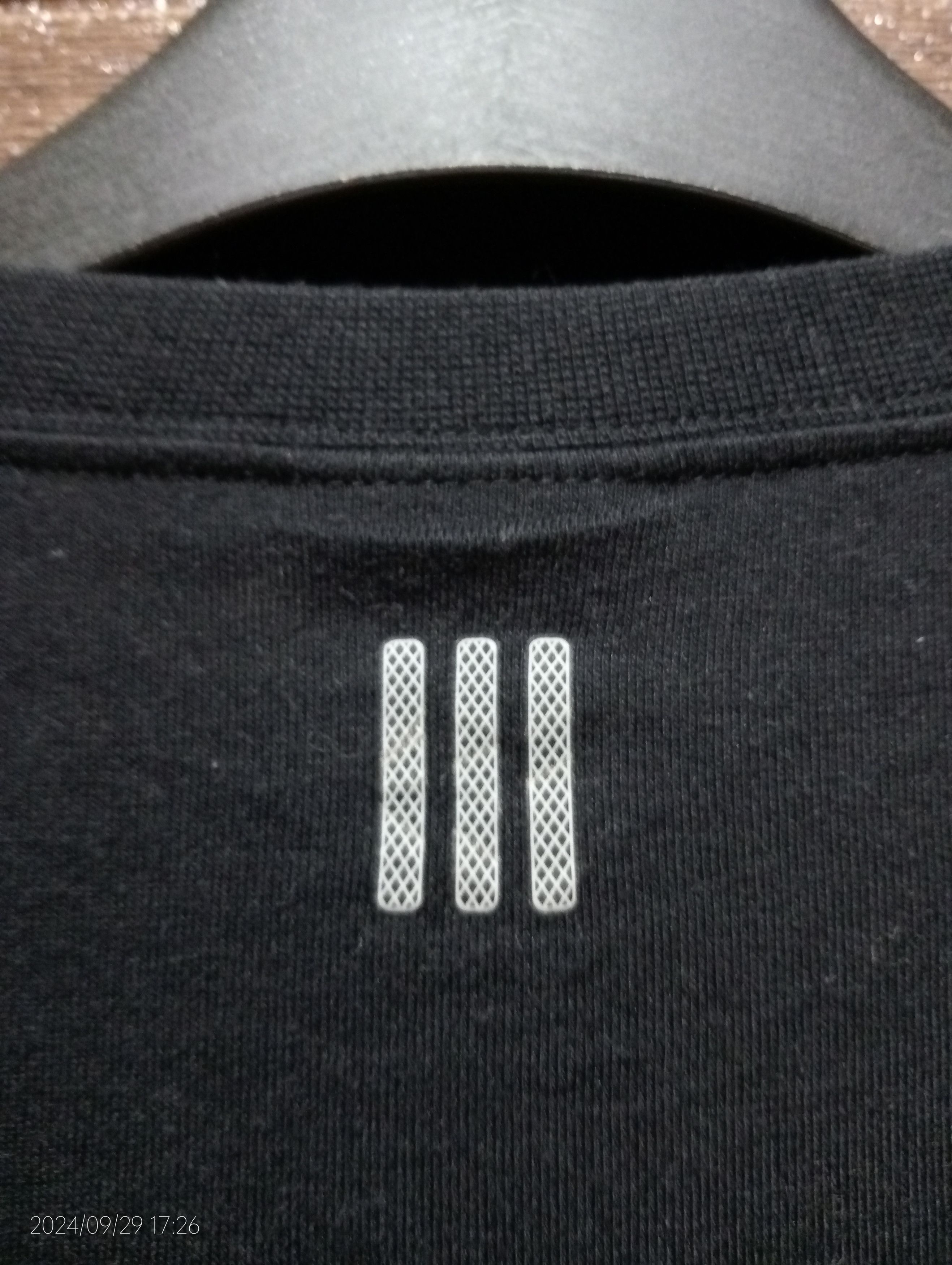 Adidas Vintage Adidas Outdoor Style Long Sleeve Tshirt Size US M / EU 48-50 / 2 - 11 Thumbnail