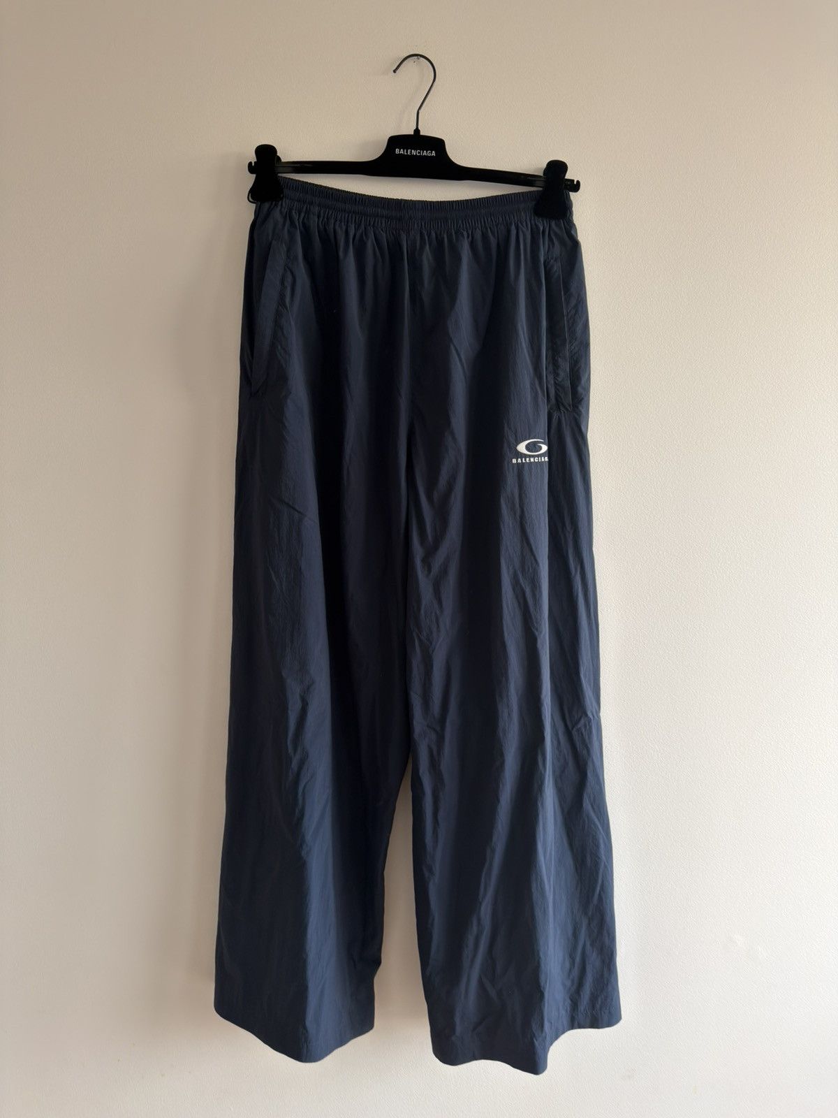 *RARE* BALENCIAGA RUNWAY SPRING 25 DEMNA GOLD TACKY BAGGY XS