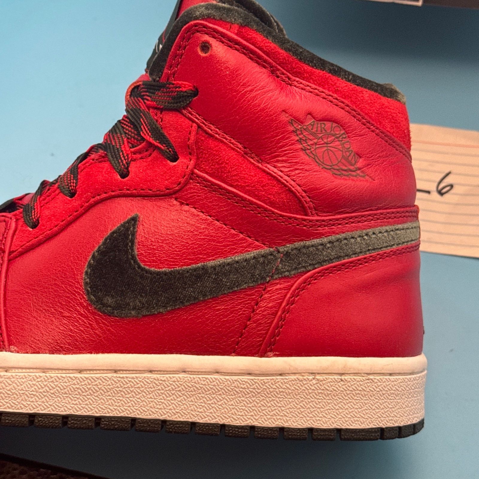 Jordan Brand Air Jordan 1 Retro Hi Premier 2008 Varsity Red m8.5 w10 Size US 8 / EU 41 - 10 Thumbnail