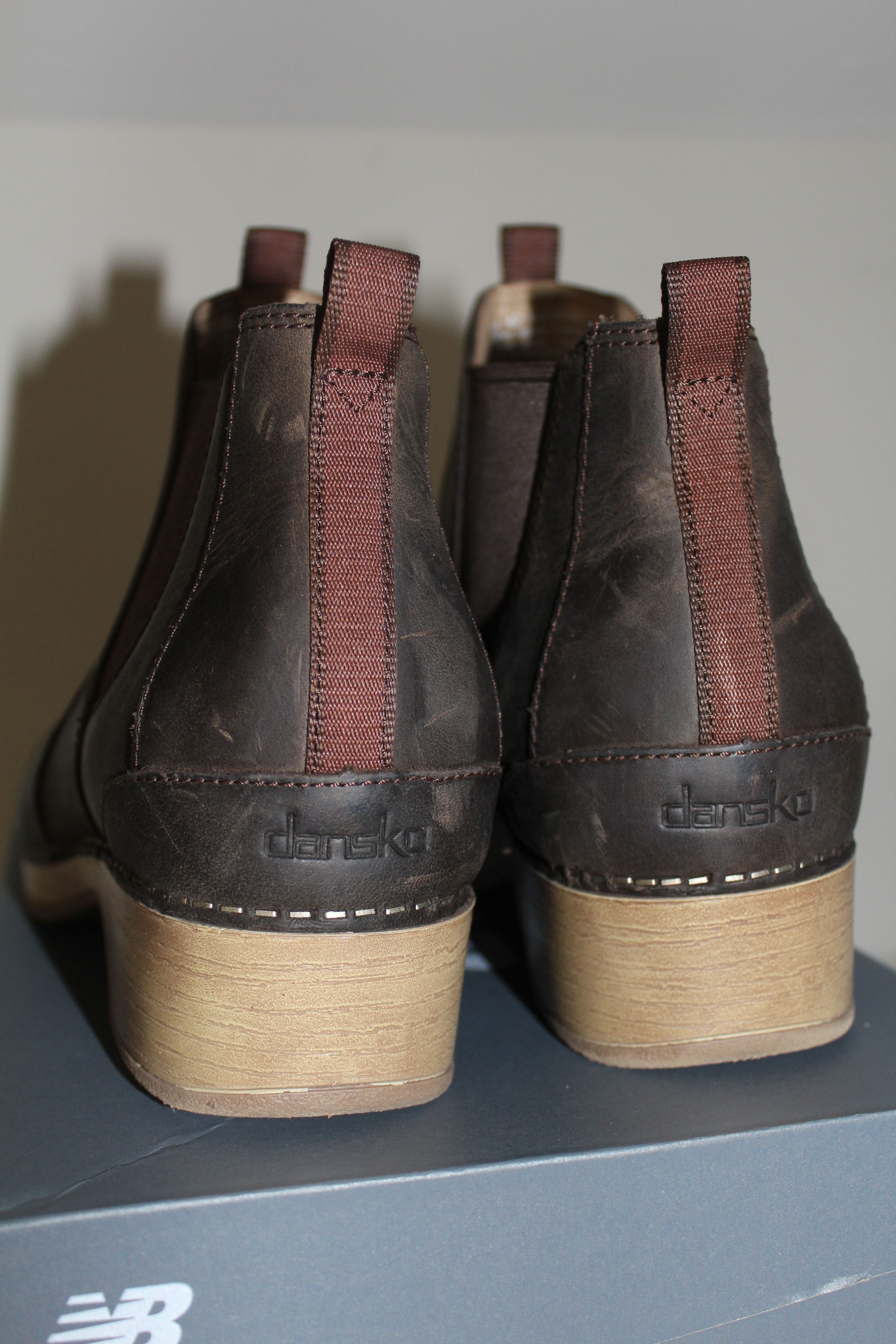 Dansko Vintage Dansko Becka Brown Ankle Boot Bootie Womens Size 42 Size US 11 / IT 41 - 2 Thumbnail