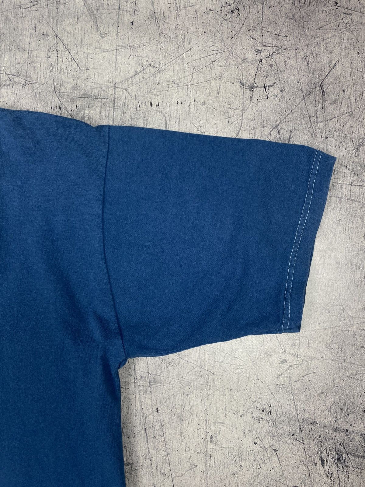 Levi's Vintage Levi’s Power of the Blue Graphic Tee Y2K 90s USA Size US XL / EU 56 / 4 - 6 Thumbnail