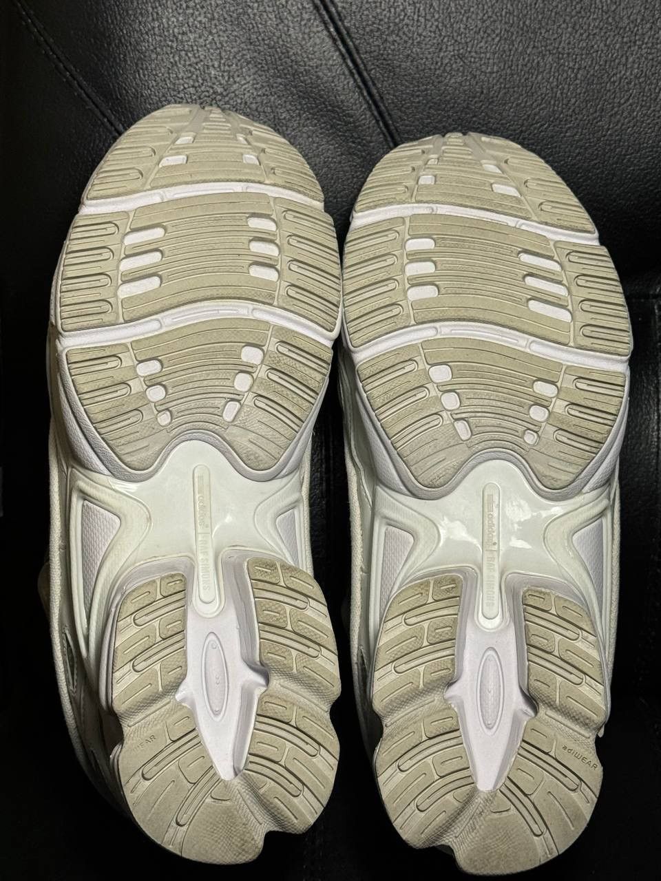 Adidas × Raf Simons 8,5us sneakers Adidas Raf Simons Ozweego Cream White Khaki Size US 8.5 / EU 41-42 - 9 Thumbnail