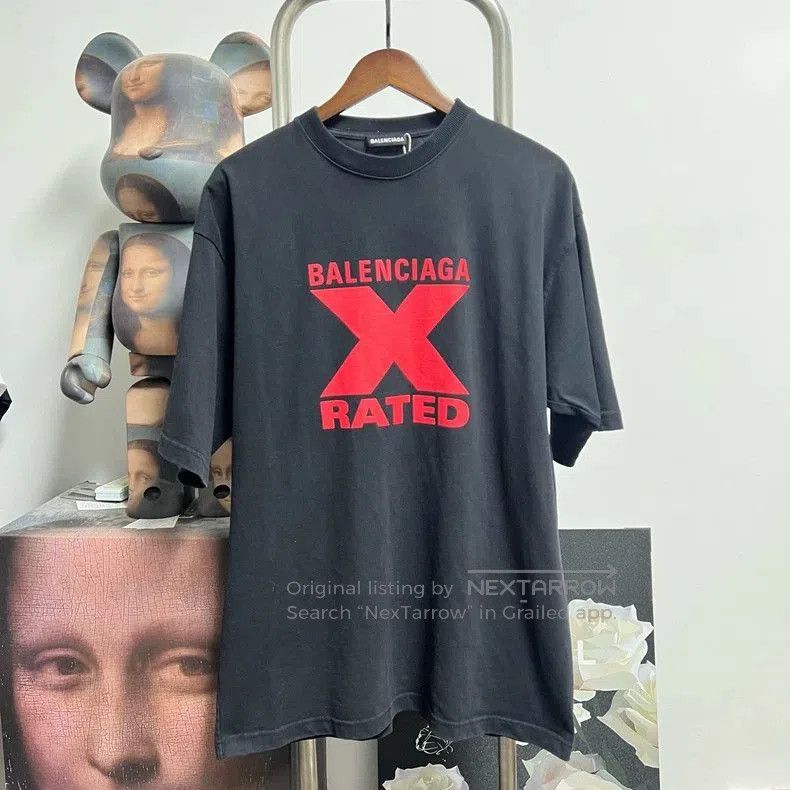 Balenciaga Balenciaga Printed Logo Short Sleeve Tee. Size US S / EU 44-46 / 1 - 1 Thumbnail