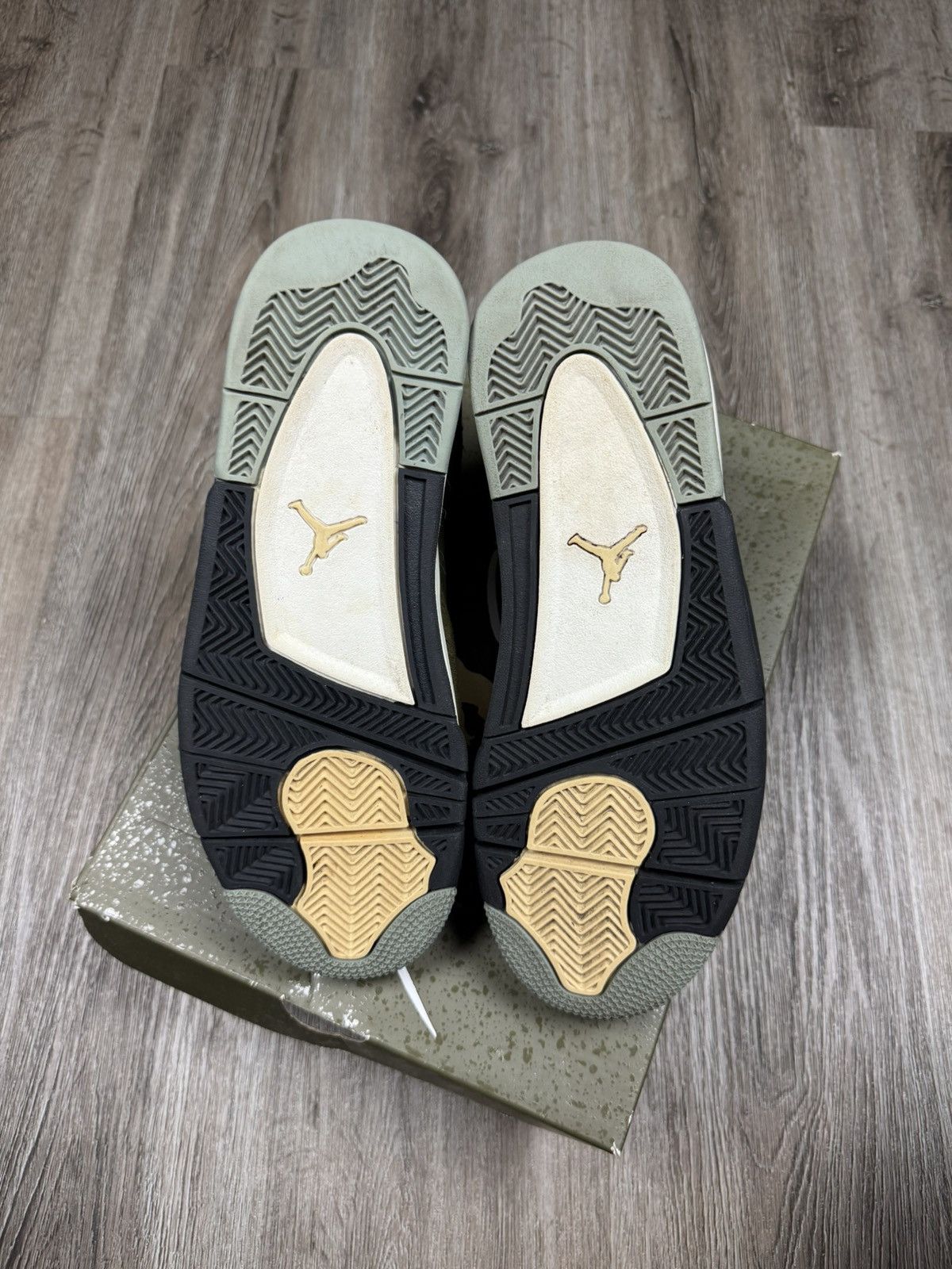 Jordan Brand Jordan 4 SE Retro Low Craft Olive Size 9.5 Size US 9.5 / EU 42-43 - 5 Thumbnail