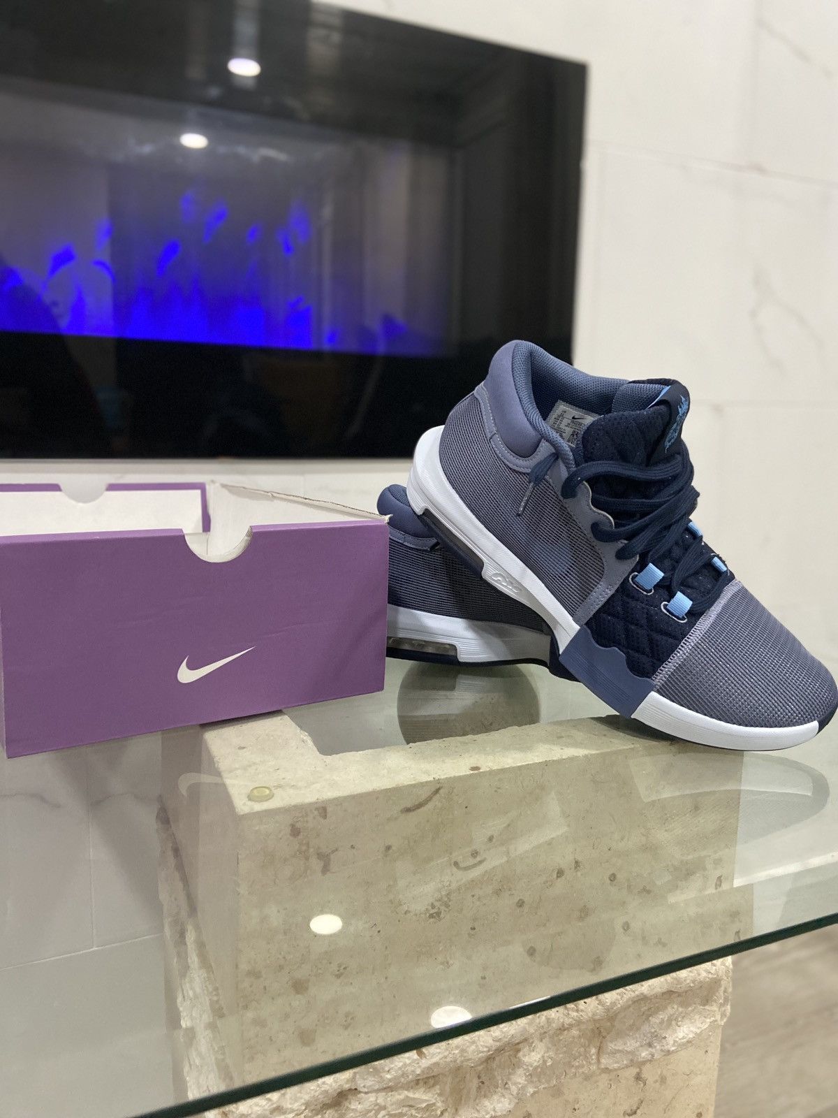 Nike Nike LeBron Witness 8 Ashen Slate Men’s Size 11 - Like New Size US 11 / EU 44 - 4 Thumbnail