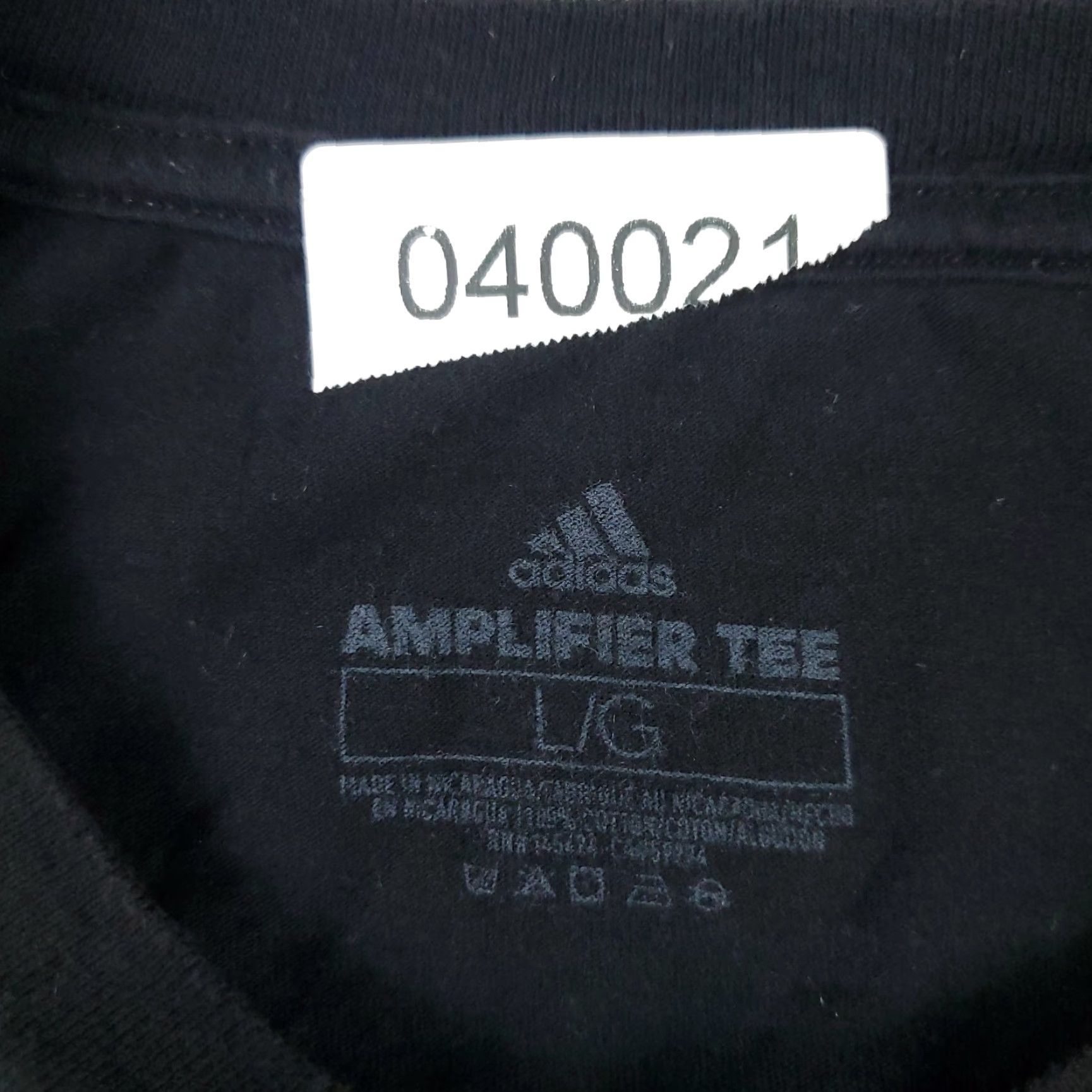 Adidas VINTAGE Adidas Shirt Mens Large Black Logo Casual Short Sleeve Adult Size US L / EU 52-54 / 3 - 7 Thumbnail