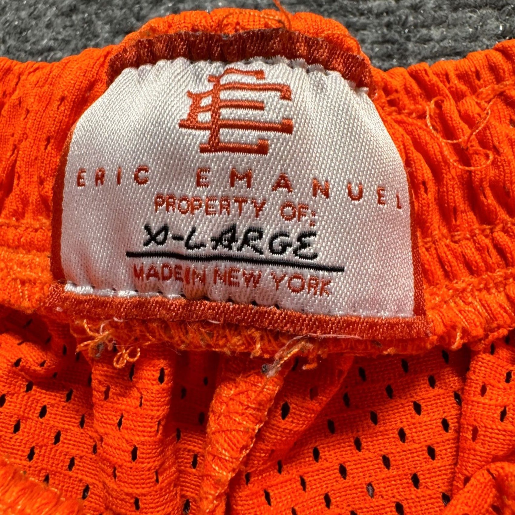 The Unbranded Brand Erick Emanuel Shorts Women's XS Orange Streetwear Athletic New York Sunshine (Dep: Women, Size: XS) Size 26" / US 2 / IT 38 - 3 Thumbnail