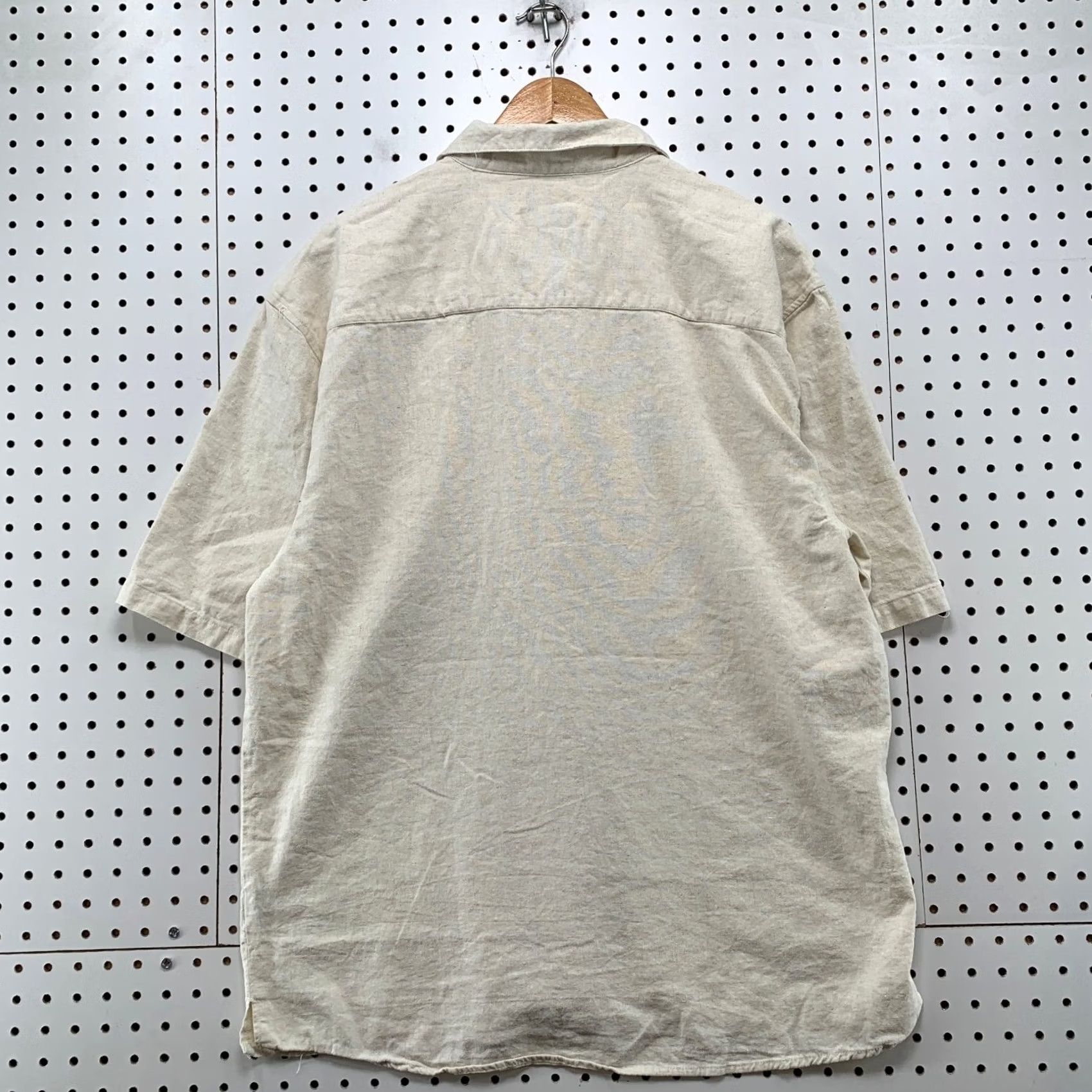 Vintage Trust Button Shirt Mens 2XL Beige Short Sleeve Pocket Linen Beach Size US XXL / EU 58 / 5 - 2 Thumbnail