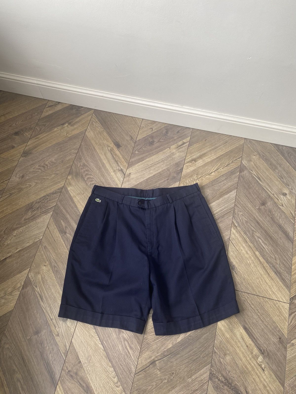 Designer × Lacoste × Vintage Vintage Lacoste Chemise 90s navy classic shorts Size US 35 - 2 Thumbnail