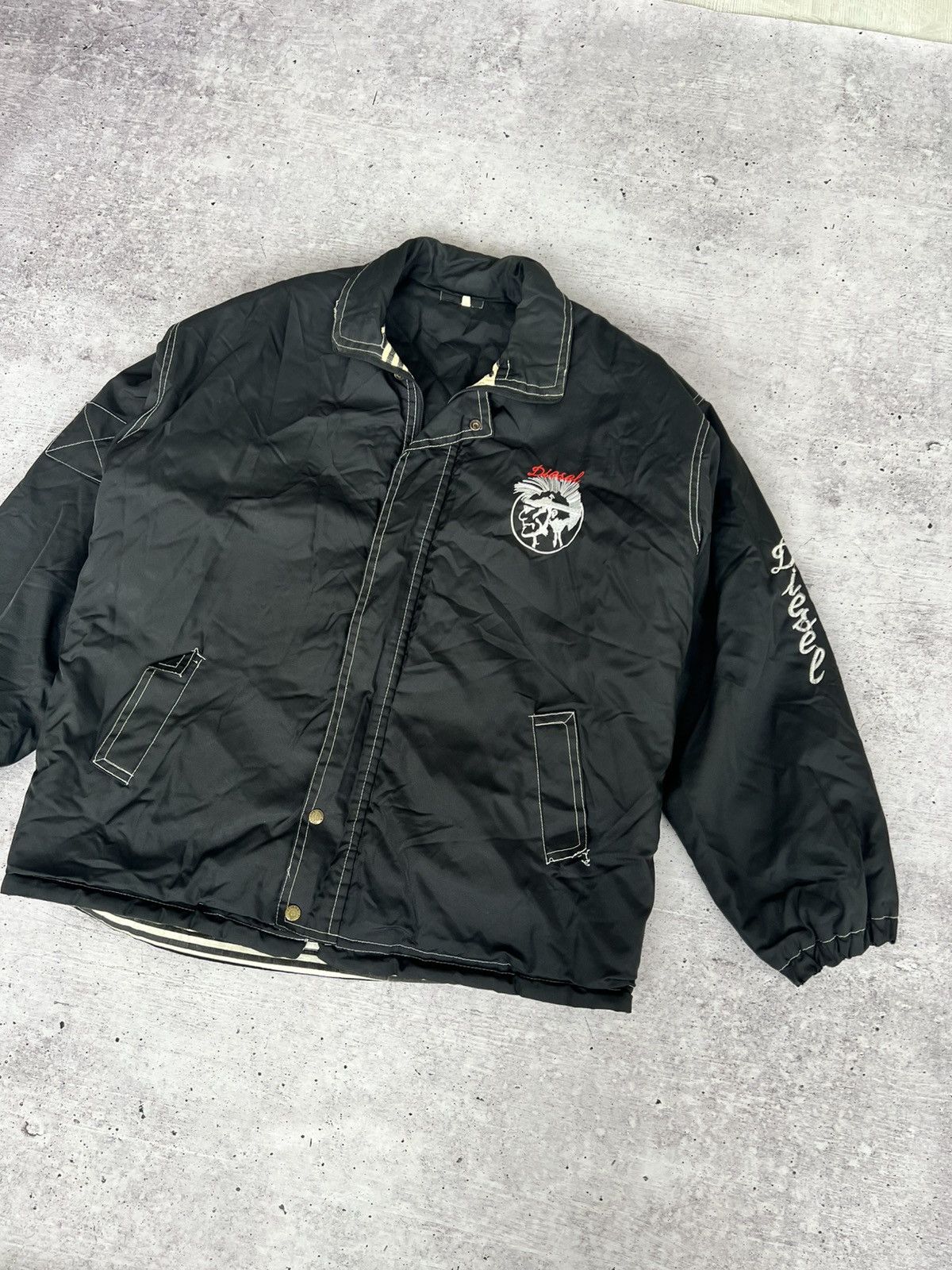 Diesel × Vintage Diesel Vintage Big Logo Black y2k Jacket Size US XL / EU 56 / 4 - 4 Thumbnail