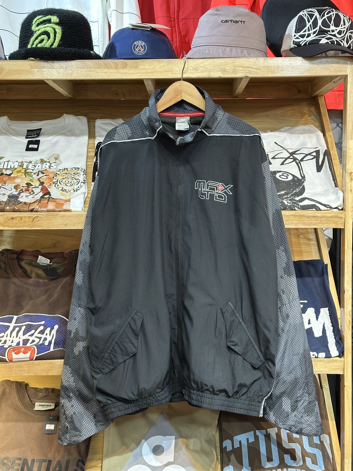 Nike Vintage Nike Air Max LTD Series 00's Full-Zip Jacket Size US L / EU 52-54 / 3 - 1 Thumbnail