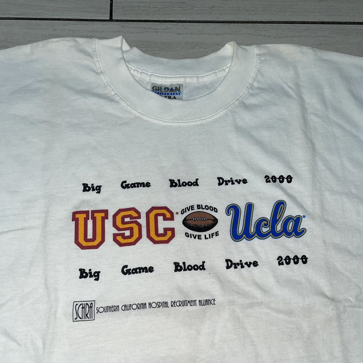 Other USC vs UCLA 2000 Blood drive t-shirt Size US XL / EU 56 / 4 - 1 Thumbnail