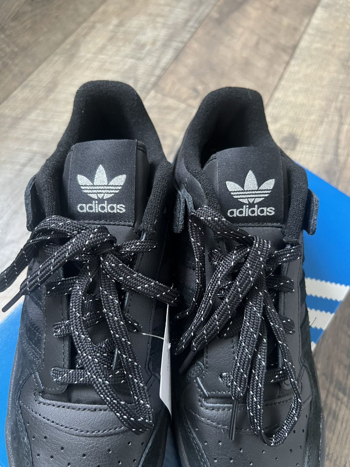 Adidas Adidas Forum Low cl Size US 6.5 / EU 39-40 - 6 Thumbnail