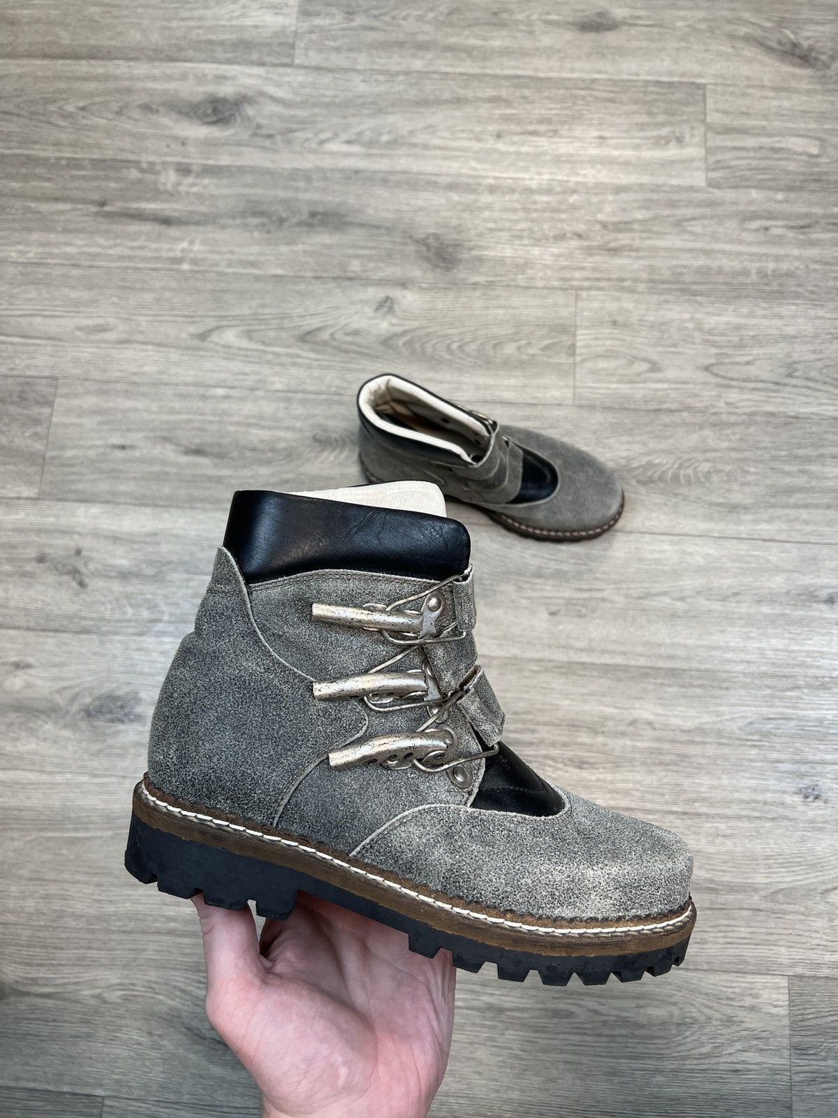 Other Vintage y2k Grey Suede Hiking Boots – Women’s 36 Size US 6 / IT 36 - 2 Thumbnail