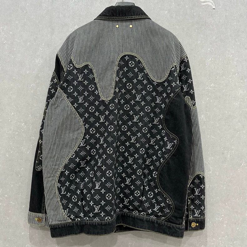 Louis Vuitton Louis Vuitton Nigo Embroidered Patchwork Full Logo Deconst Size US M / EU 48-50 / 2 - 2 Thumbnail
