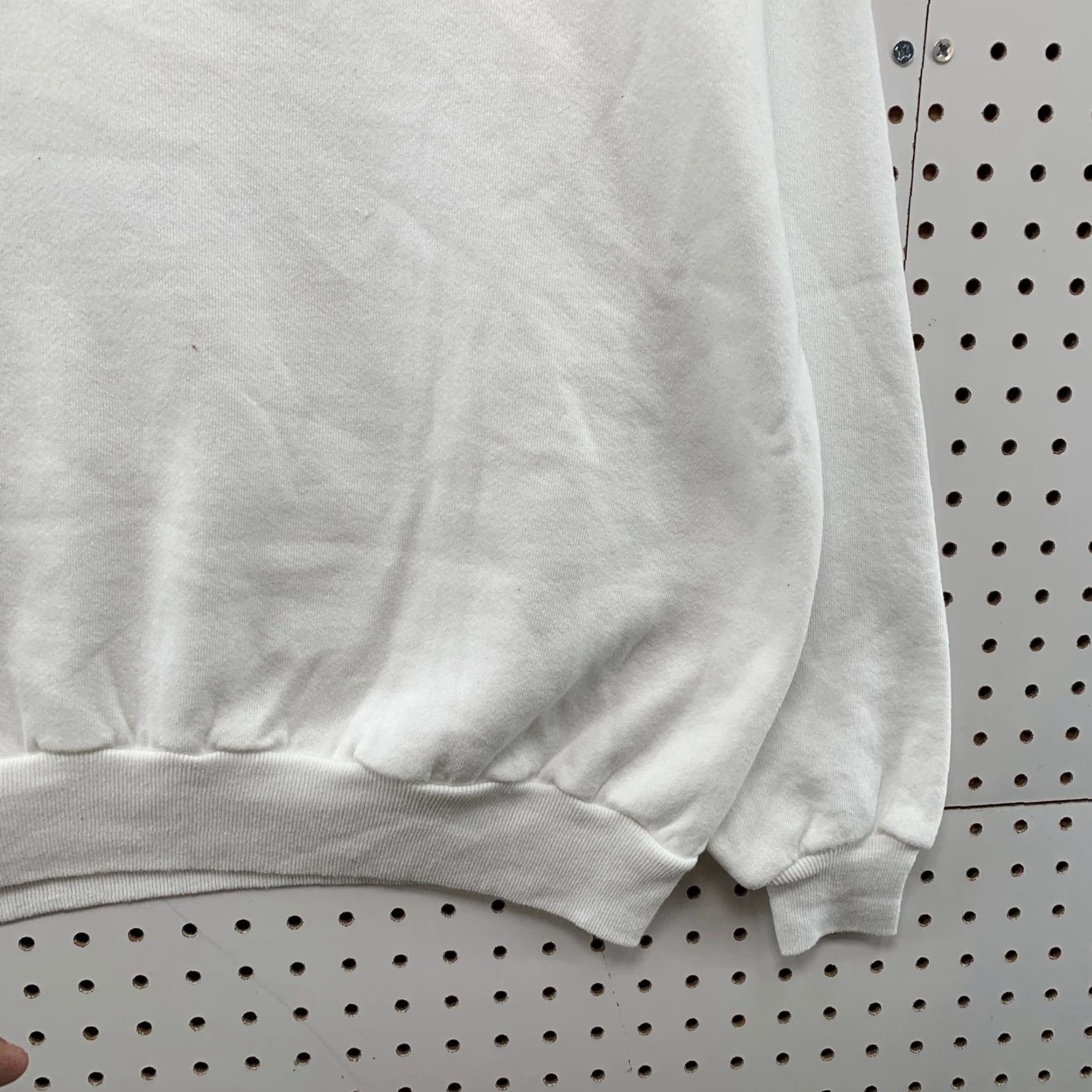 Jerzees VINTAGE Jerzees Sweatshirt Mens XL White Fleece 90s Crewneck USA Sweatshirt 90s Mens XL White Jerzees Vintage 90s Theme: 90s Size US XL / EU 56 / 4 - 4 Thumbnail