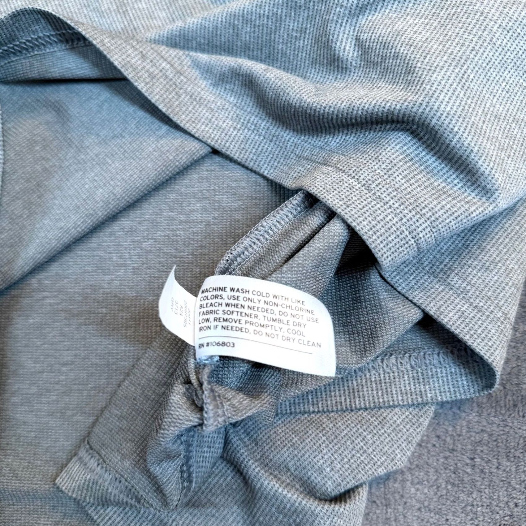 Duluth Trading Company Duluth Trading Co Alaskan Hardgear Mens XL Gray Long Sleeve Performance Shirt Size US XL / EU 56 / 4 - 5 Thumbnail