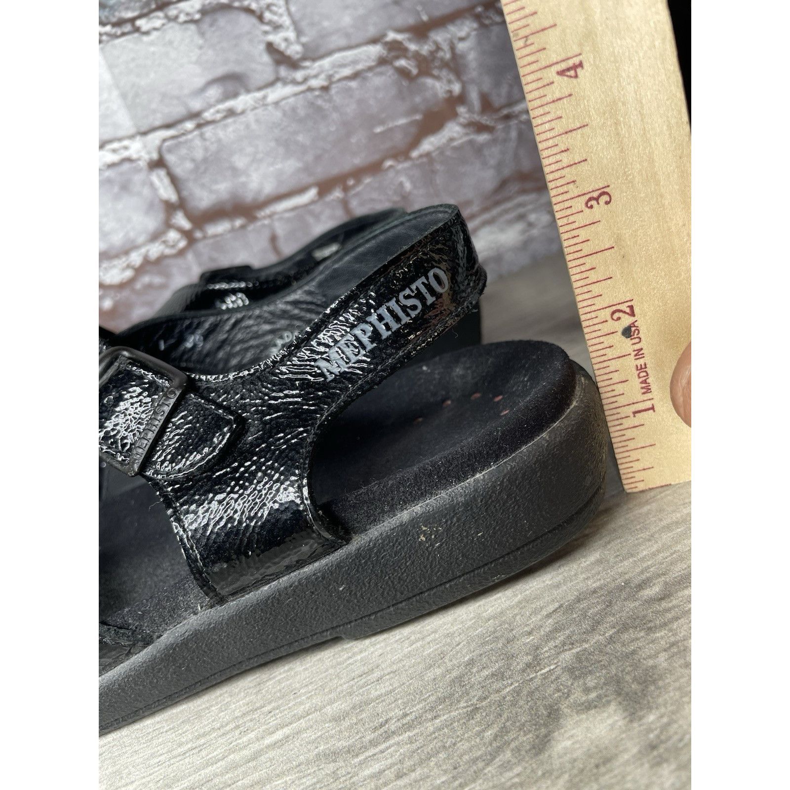 Mephisto Mephisto Black Patent Leather Strappy Low Wedge Sandals Wome Size US 10 / IT 40 - 10 Thumbnail