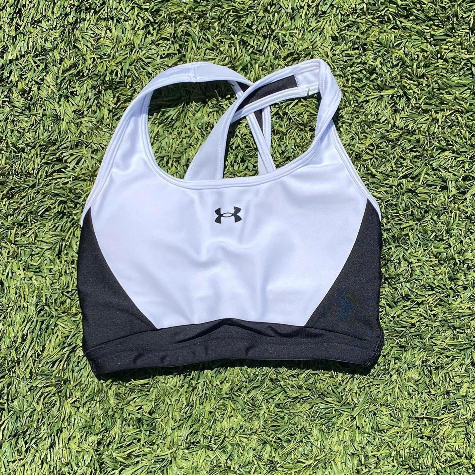 Under Armour Under Armor Sports Bra Black and White Size XS Size ONE SIZE - 1 Thumbnail