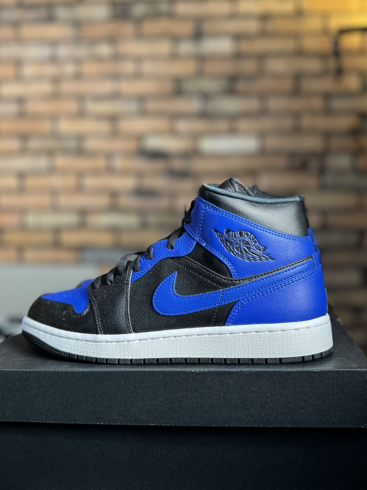 Jordan Brand AIR JORDAN 1 MID BLUE ROYAL BLACK Size US 9.5 / EU 42-43 - 4 Thumbnail