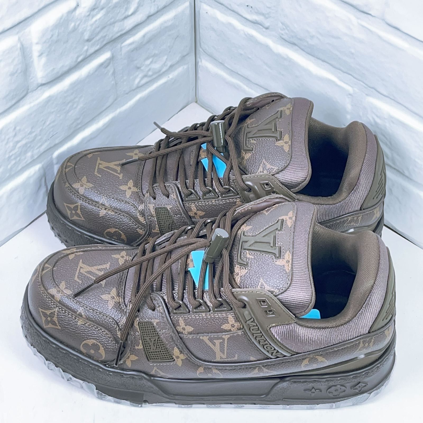 Louis Vuitton Louis Vuitton Monogram Trainer Maxi Sneakers US 8.5 Size US 8.5 / EU 41-42 - 1 Thumbnail
