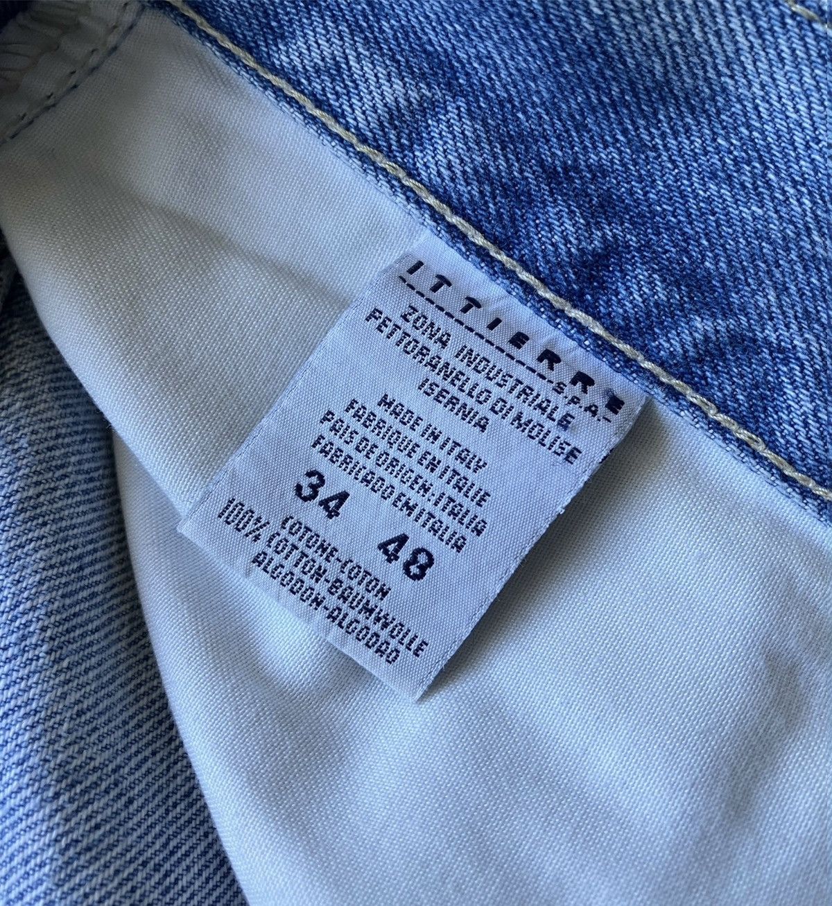 Versace Vintage 90s Versace Denim Blue wash Jeans 31 VTG rare Size US 31 - 12 Thumbnail