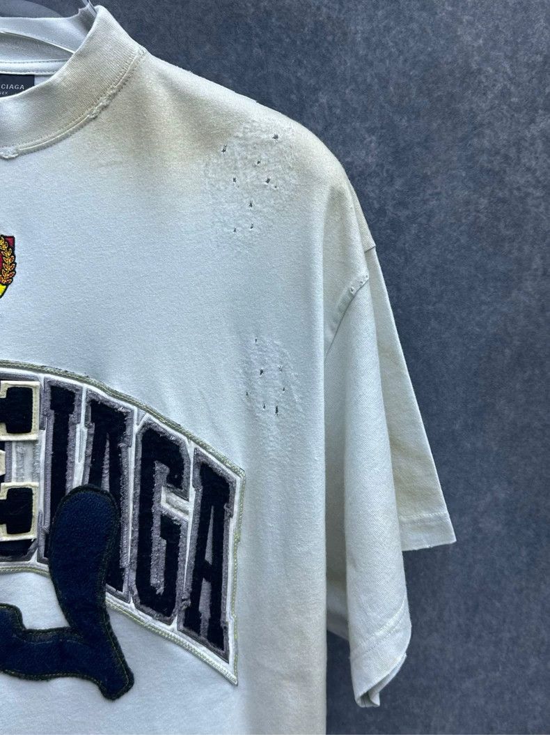 Balenciaga Balenciaga Manchester United damaged short sleeves by dyei Size US S / EU 44-46 / 1 - 7 Thumbnail