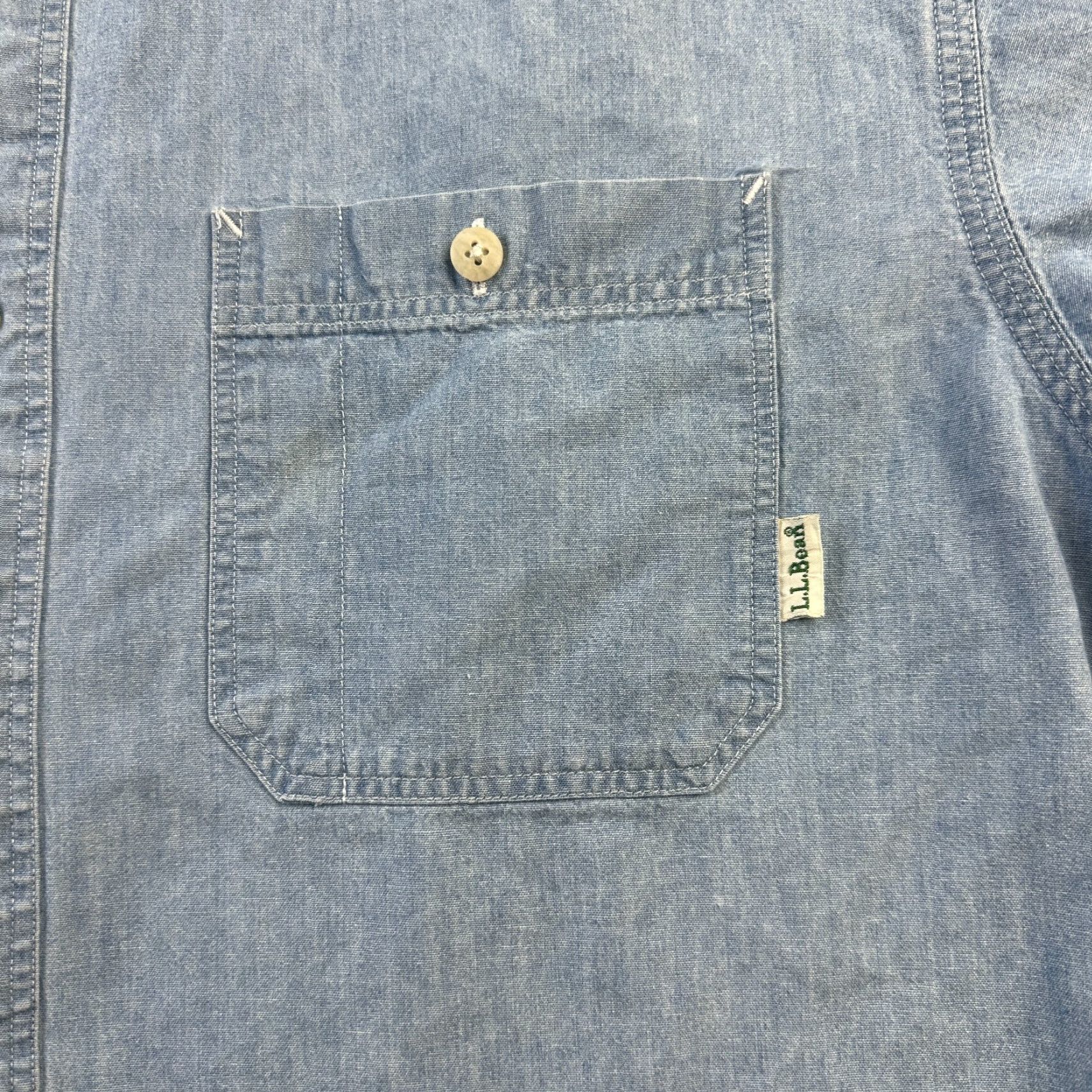 Vintage LL Bean Shirt Medium Blue Jean Chambray Button Up Cotton Work Double Pocket Mens Size US M / EU 48-50 / 2 - 4 Thumbnail