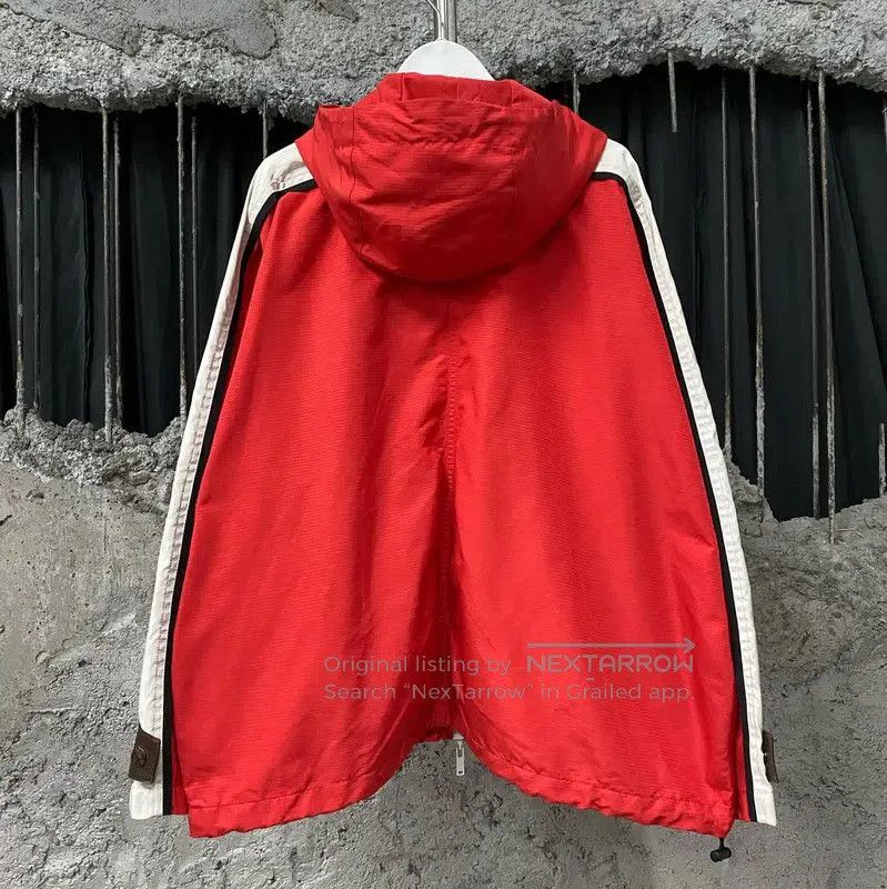 Louis Vuitton Louis Vuitton Red Spring Jacket for Women . Size XXS / US 00 / IT 34 - 2 Thumbnail