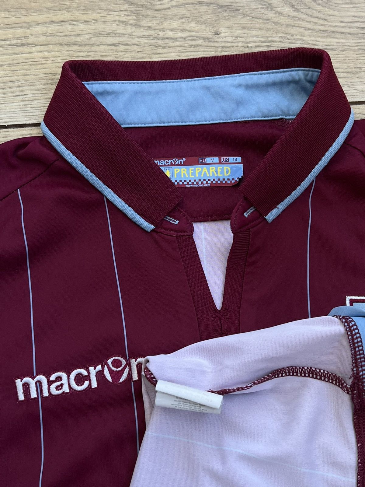 Macron Aston Villa 2014-2015 Home SET Soccer Long Sleeve Jersey Size US M / EU 48-50 / 2 - 8 Thumbnail