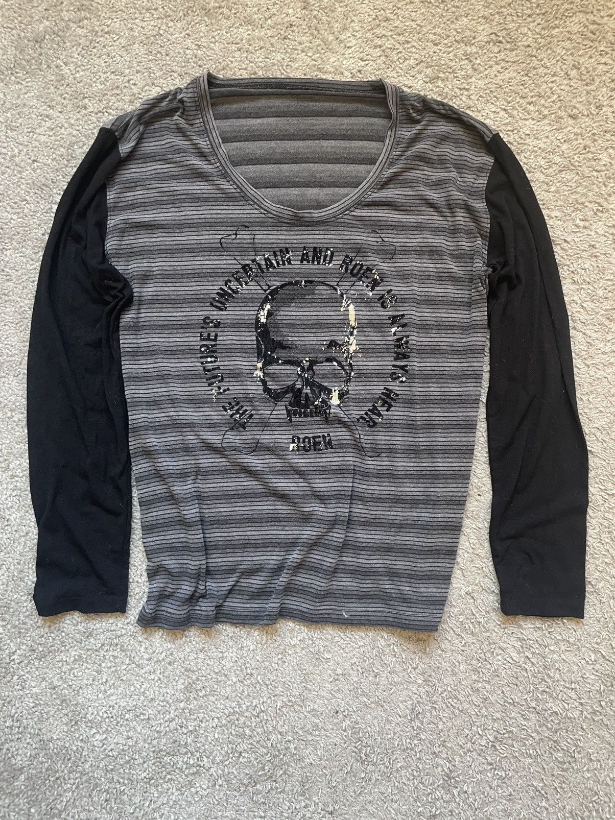 Roen Long sleeve skull graphic Size US L / EU 52-54 / 3 - 1 Thumbnail