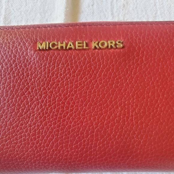 Michael Kors Michael Kors Red Zip Wallet Size ONE SIZE - 2 Thumbnail