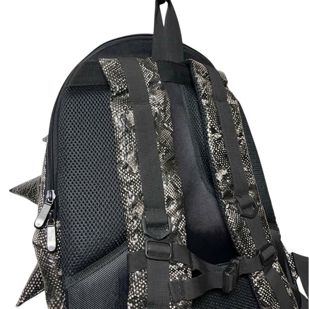 Japanese Brand Spiky bag backpack snake print python print unique Size ONE SIZE - 7 Thumbnail