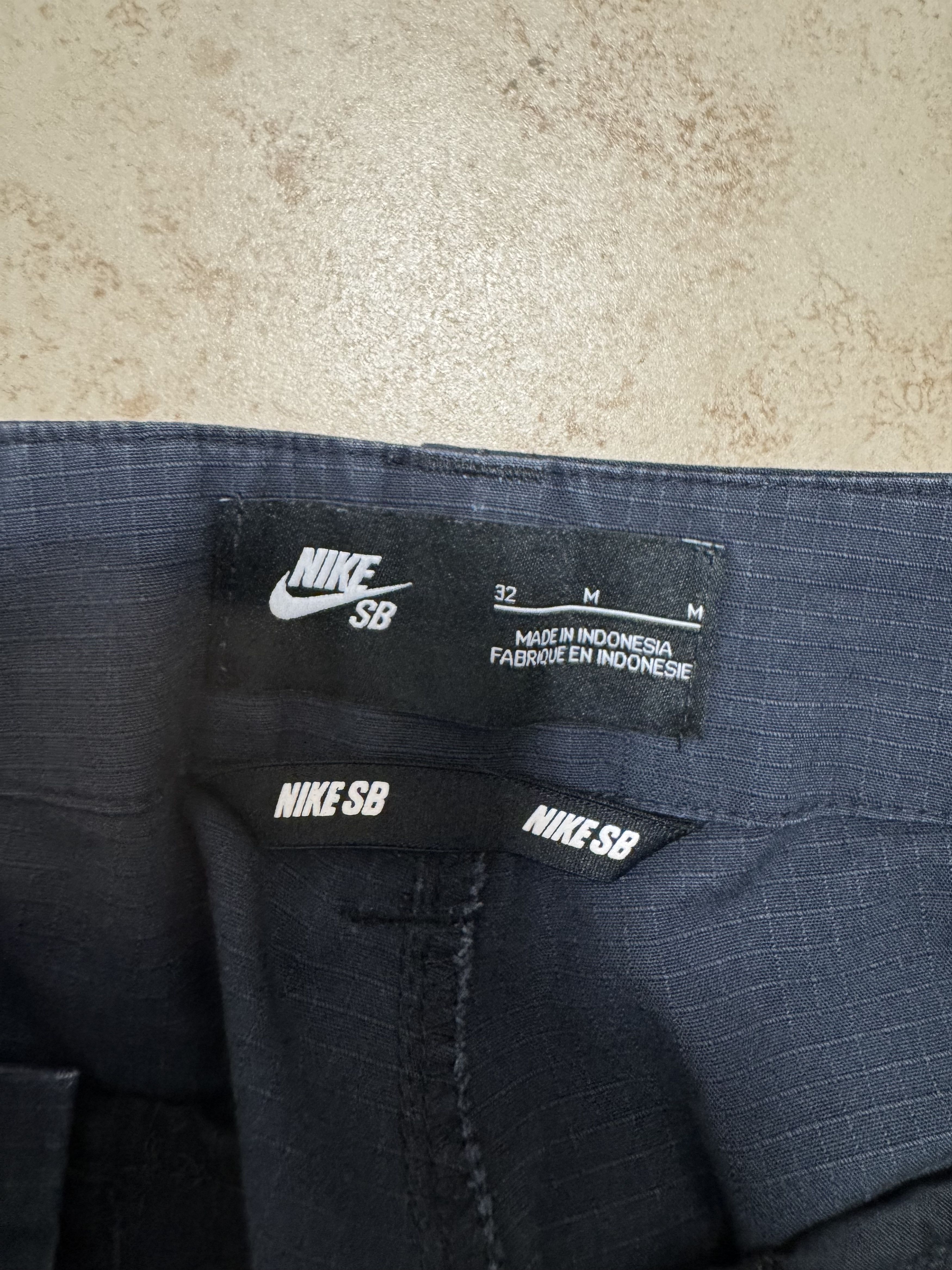 Nike SB Nike SB Cargo Pants - Size M 34 Size US 34 / EU 50 - 3 Thumbnail