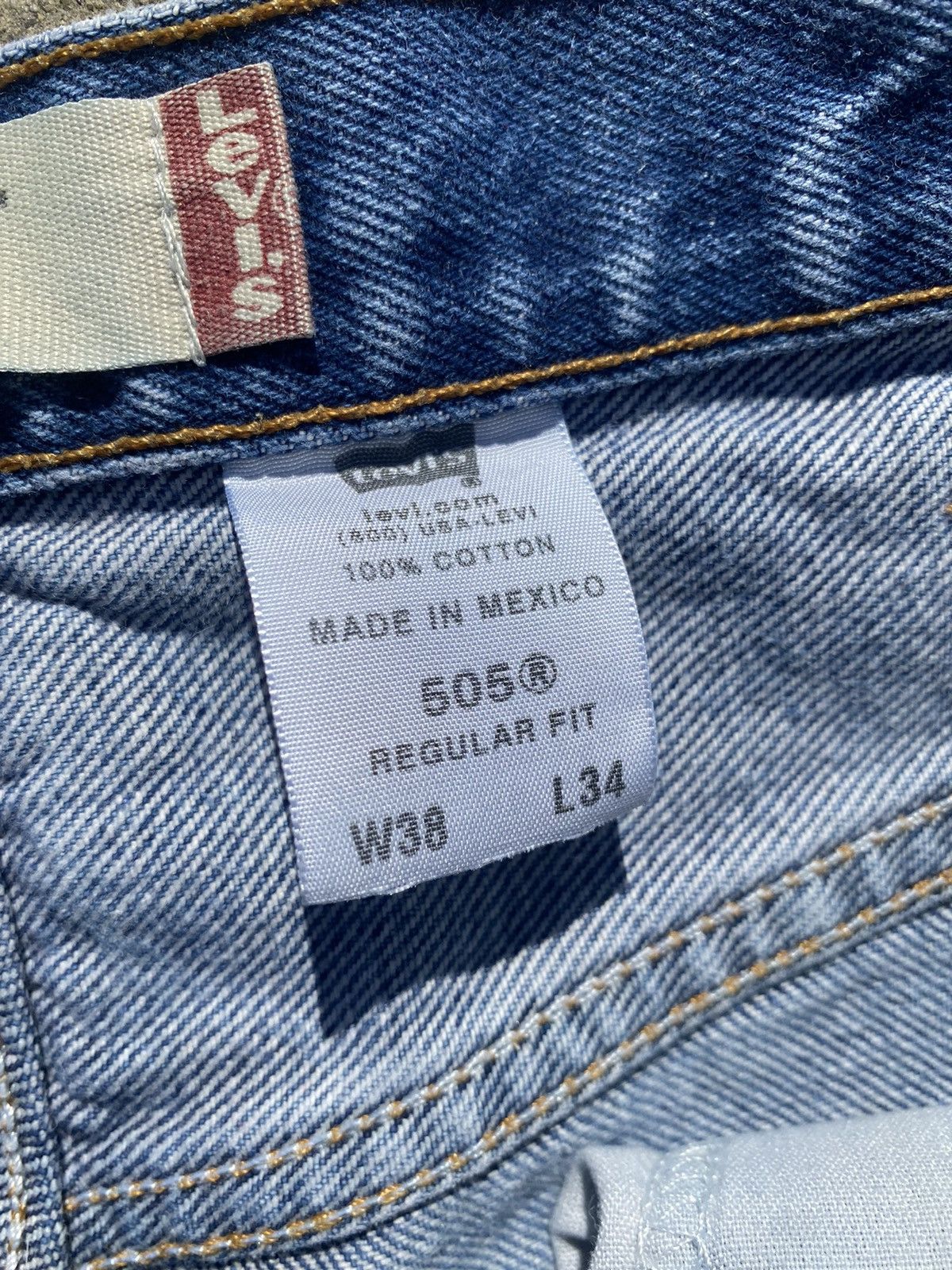 Levi's Vintage Levi’s 505 Size US 32 / EU 48 - 3 Thumbnail