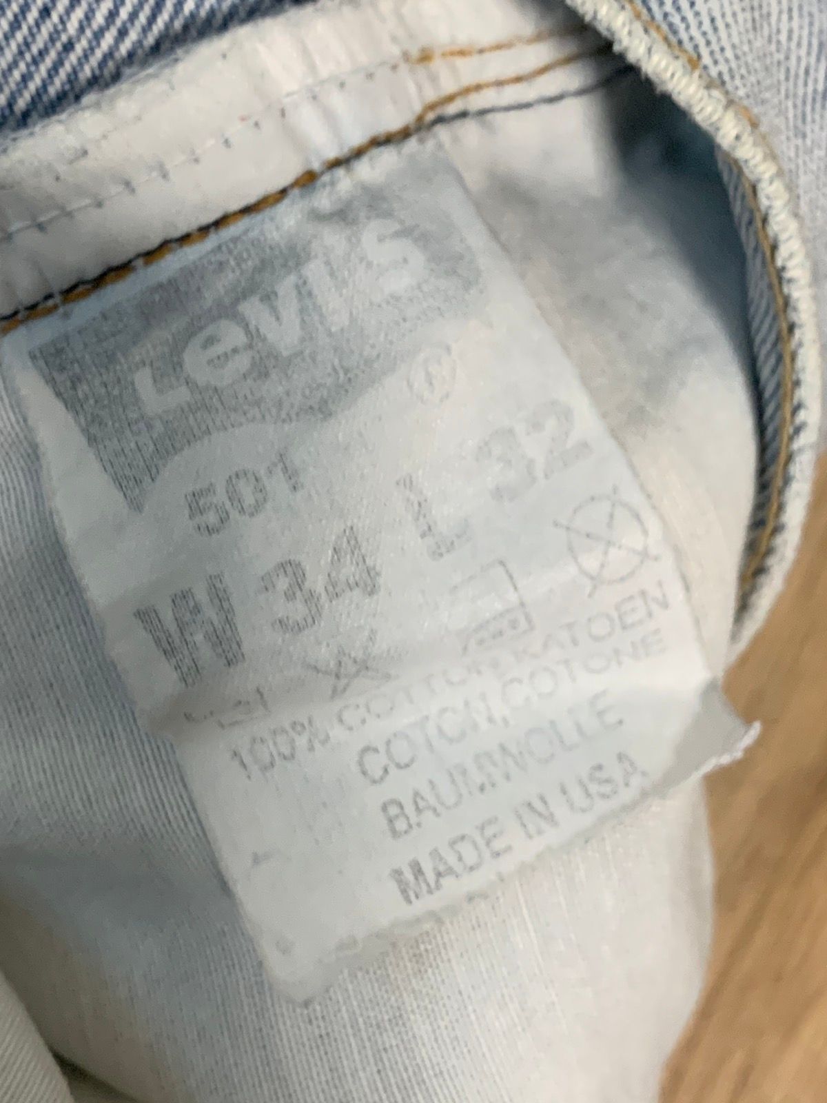Levi's Levi’s custom paint koi fish jeans 1of1 Size US 34 / EU 50 - 6 Preview