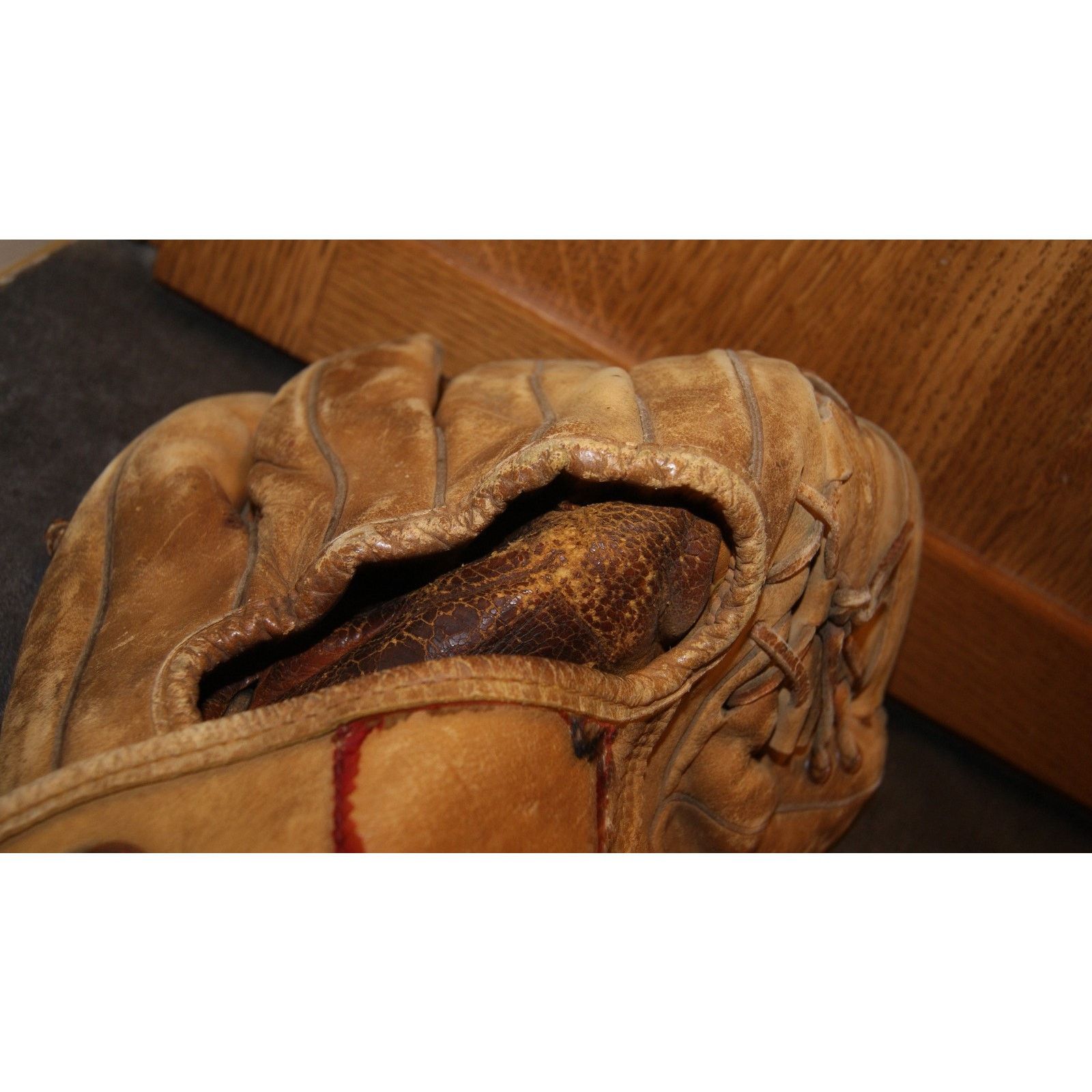 Vintage VTG 1957 Rawlings LB10 Burdette Baseball Glove World Braves Size ONE SIZE - 9 Thumbnail