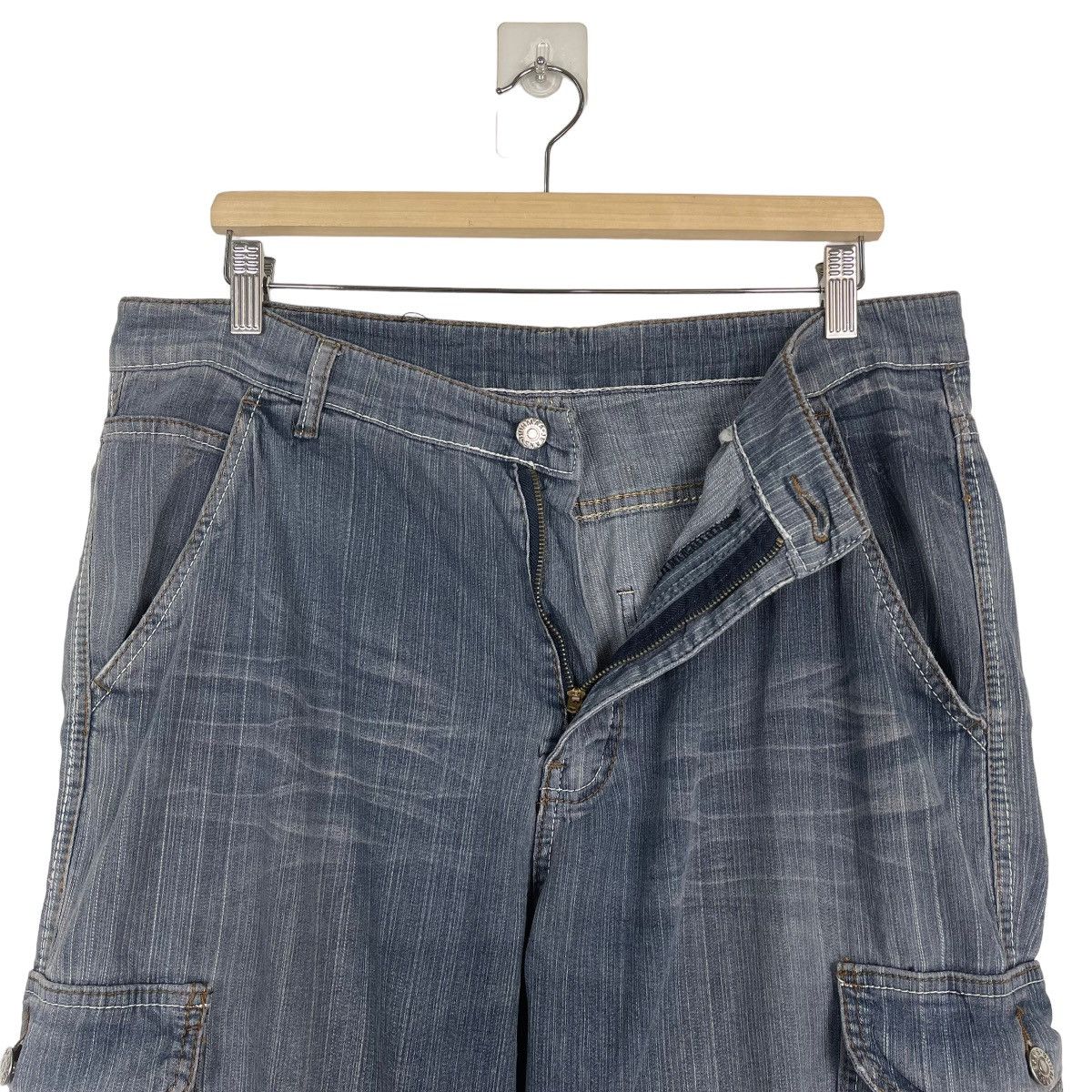 Hysteric Glamour CANDID KAVEN WORK CARGO FLARE JEAN Size US 34 / EU 50 - 10 Thumbnail
