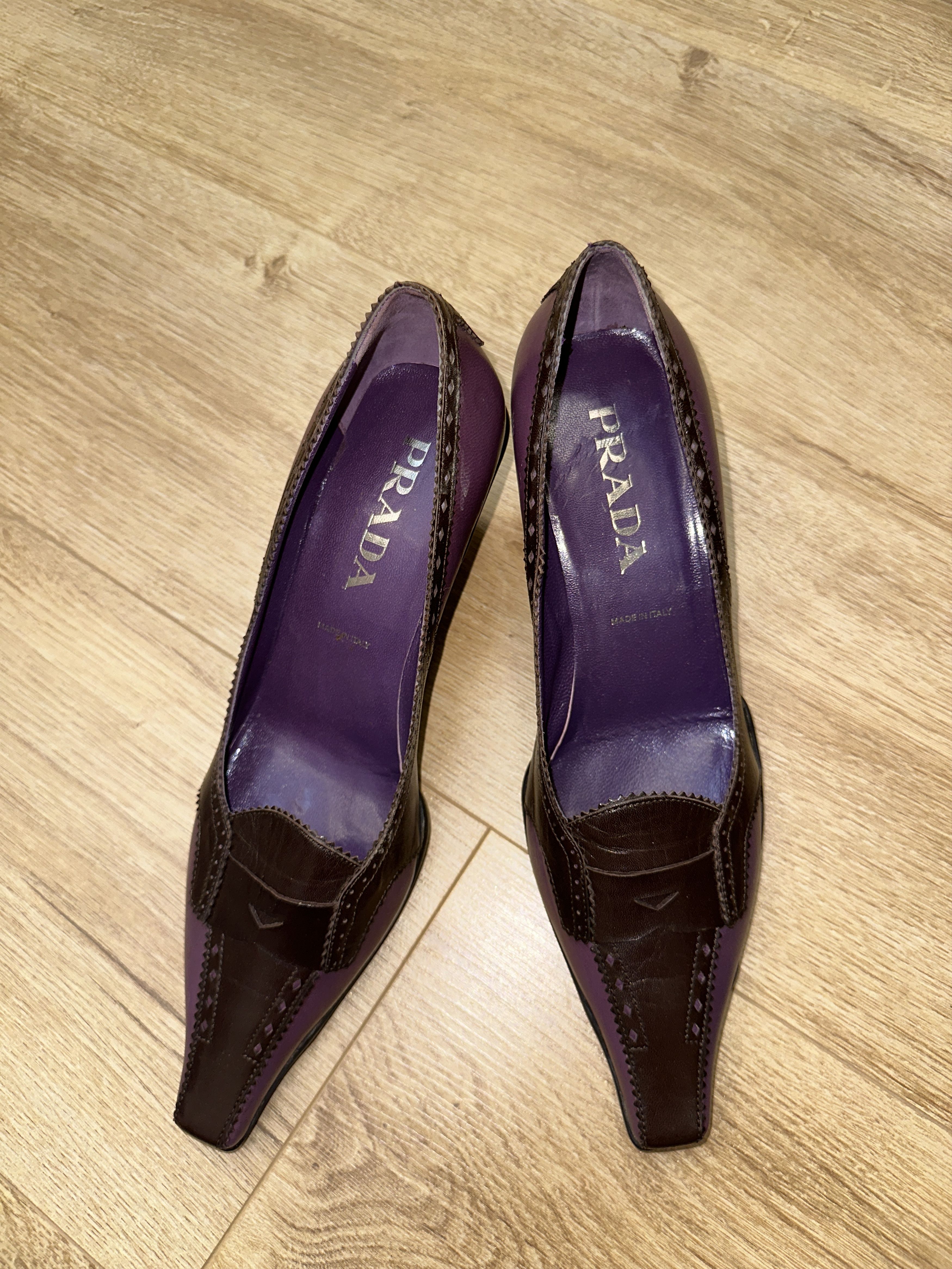 Prada Prada Two Tone Leather Heel Pumps Pointed Toe EU 39 8.5 Size US 8.5 / IT 38.5 - 1 Thumbnail