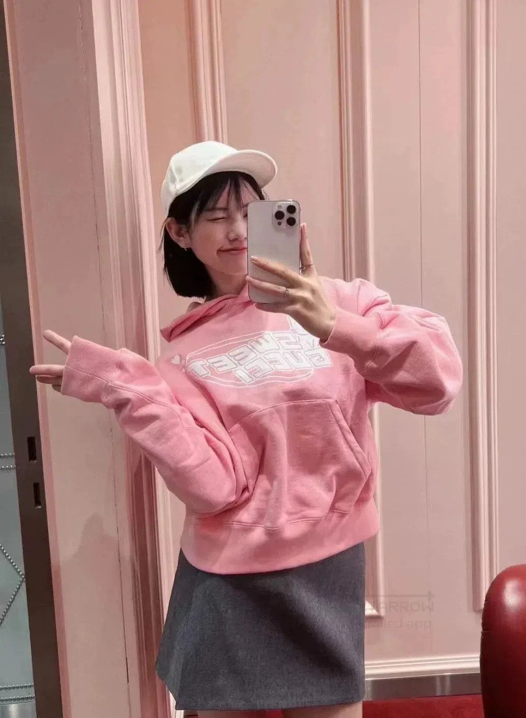 Gucci Gucci Pink Cat Logo Hoodie. Size M / US 6-8 / IT 42-44 - 8 Thumbnail