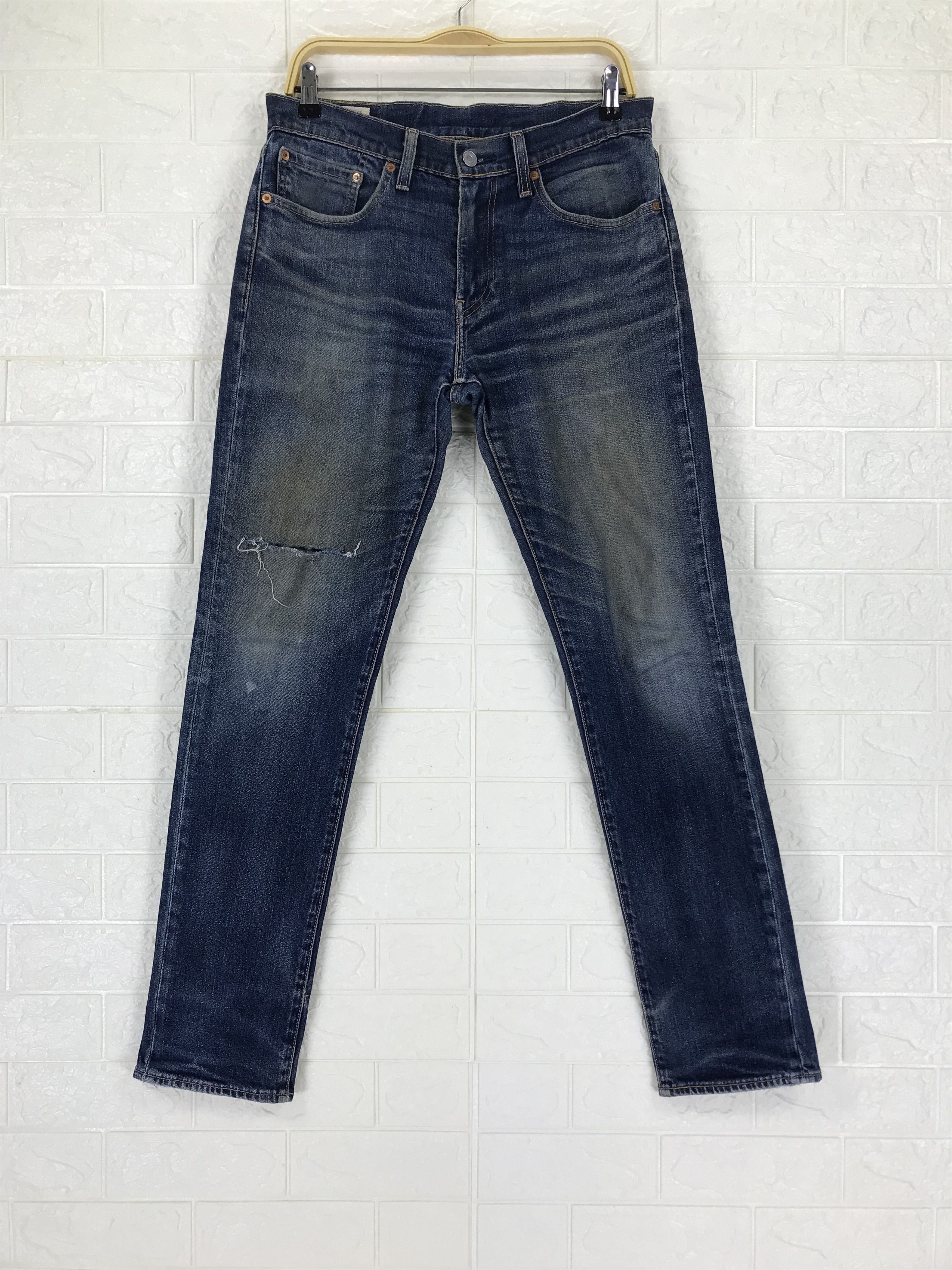 Levi's Vintage Levi's 511 Faded Blue Jeans Distressed Denim Size US 31 - 1 Thumbnail