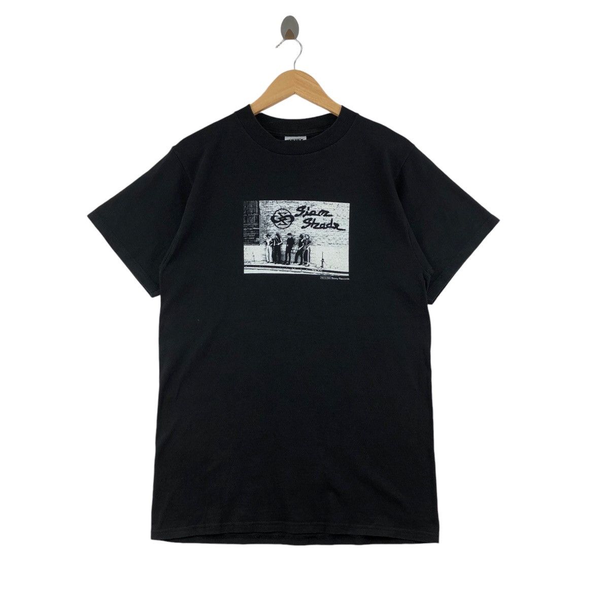 Band Tees × Vintage Vintage 90s SIAM SHADE Sony Record T-Shirt Japan Rock Band Size US M / EU 48-50 / 2 - 1 Thumbnail